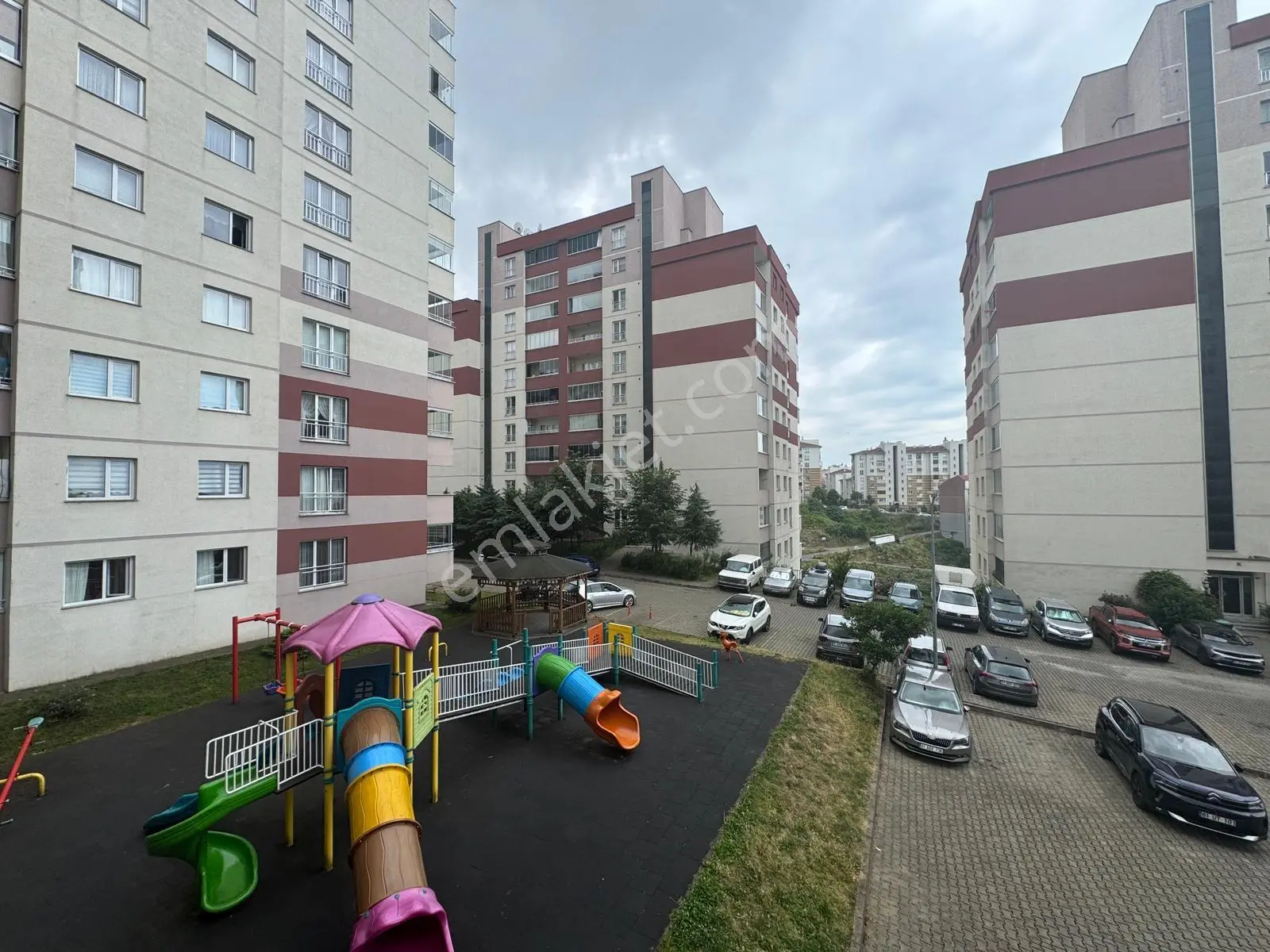 Redstone Dan Yenicuma Tokide Satılık 2+1 Daire — fotoğraf 8