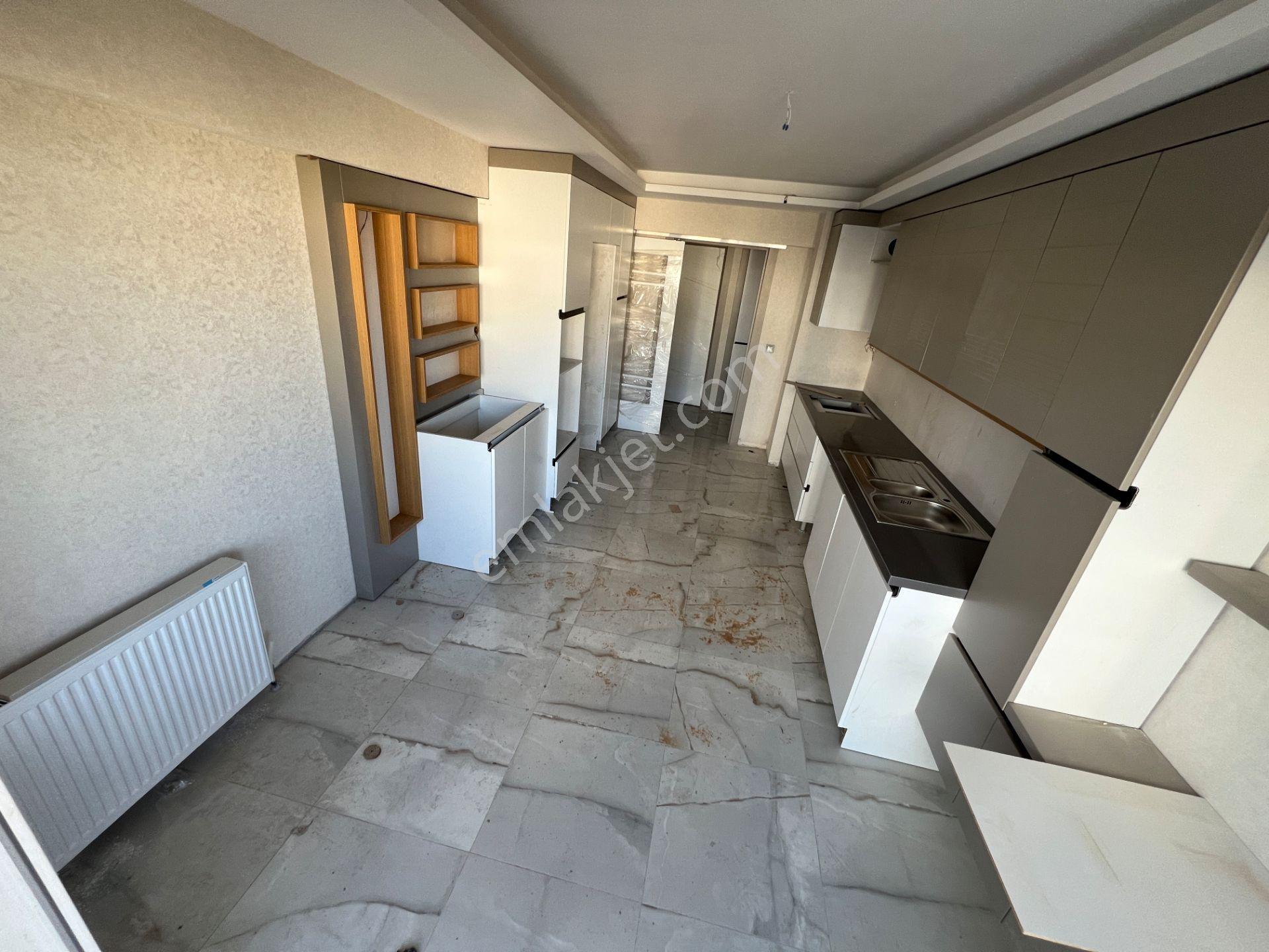 Sincan Törekent 6.arakat Sıfır Giyinme Odalı 4+1 Satılık Daire — fotoğraf 7
