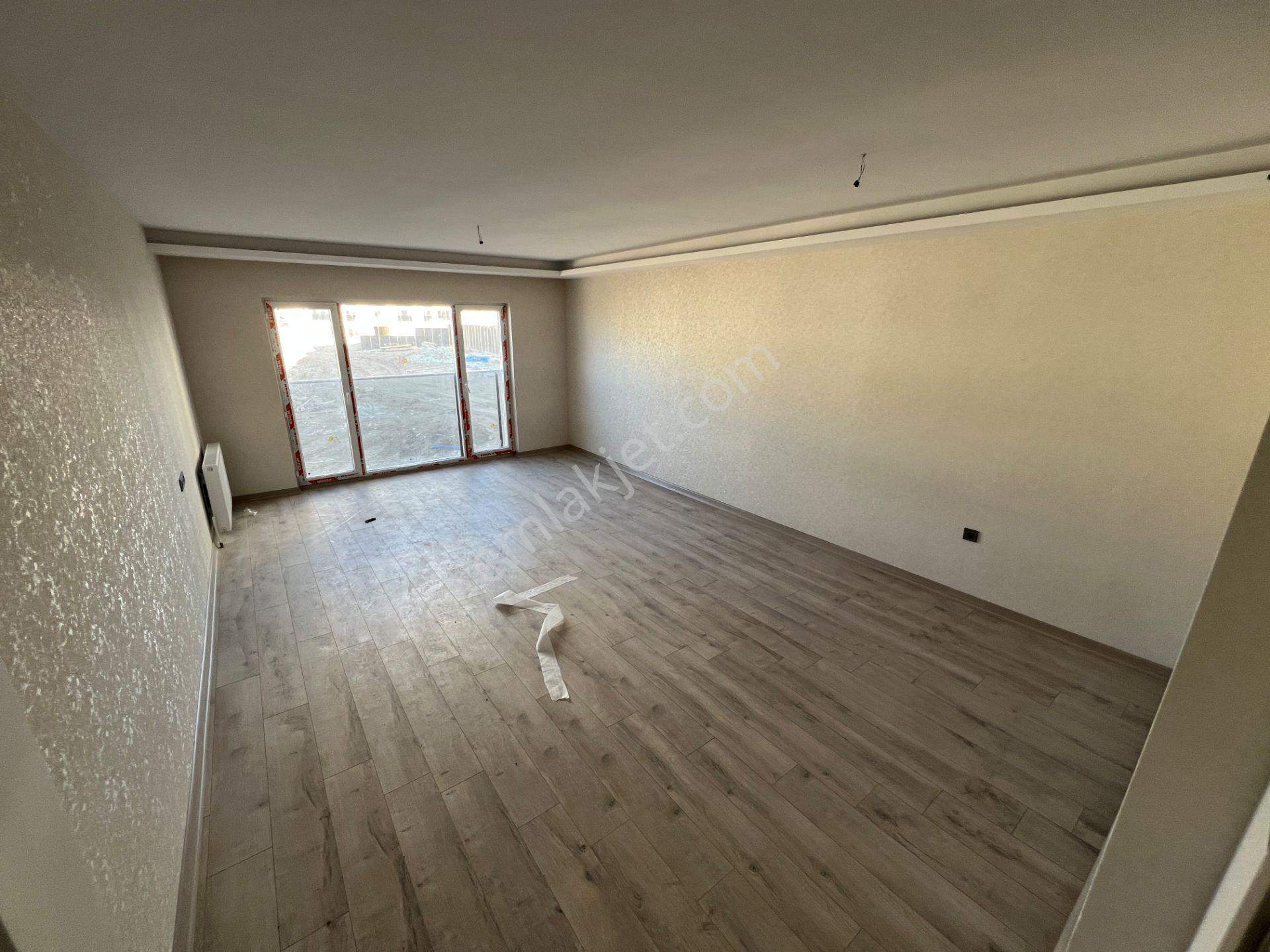 Sincan Törekent 6.arakat Sıfır Giyinme Odalı 4+1 Satılık Daire — fotoğraf 16