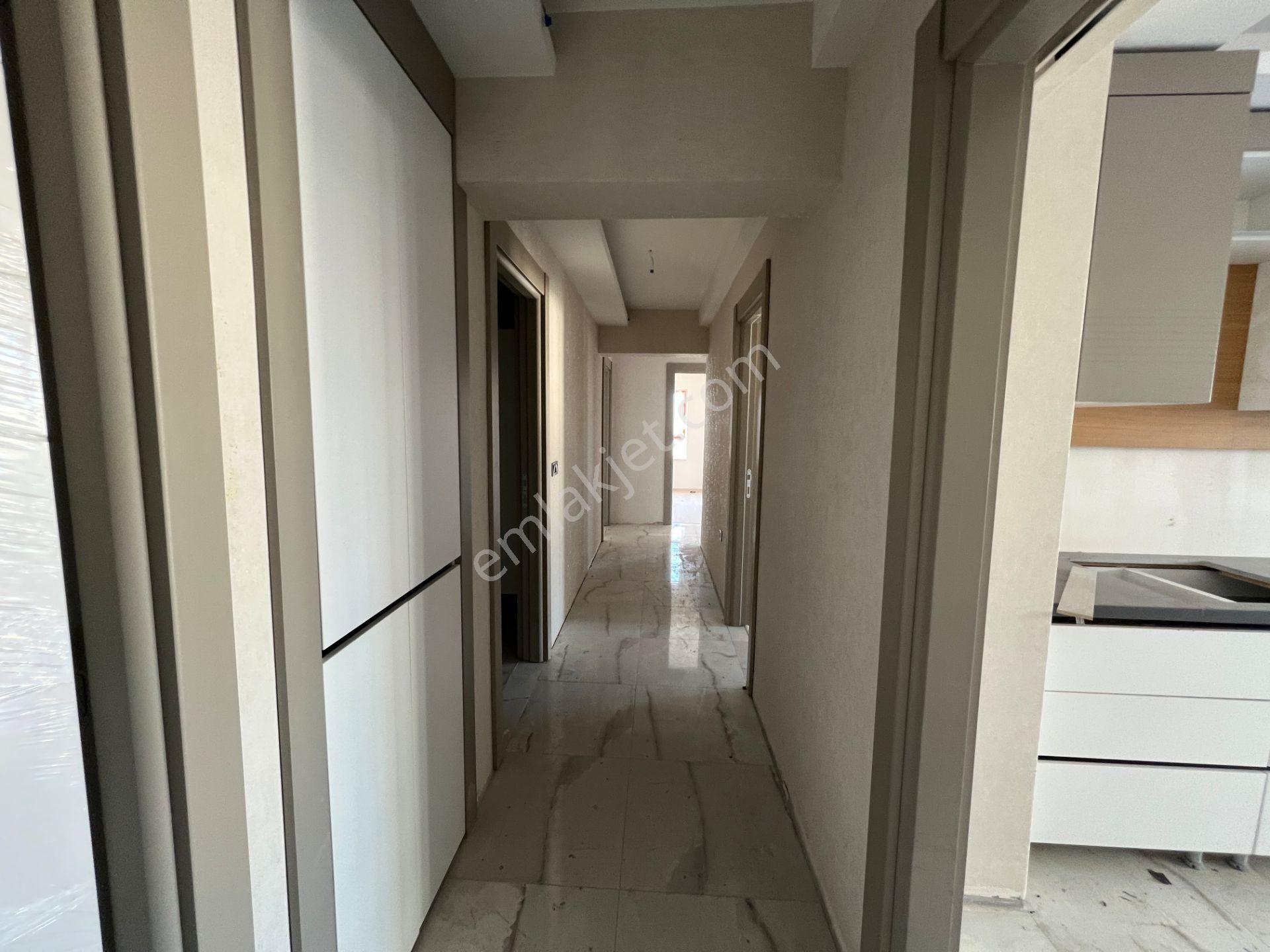 Sincan Törekent 6.arakat Sıfır Giyinme Odalı 4+1 Satılık Daire — fotoğraf 25