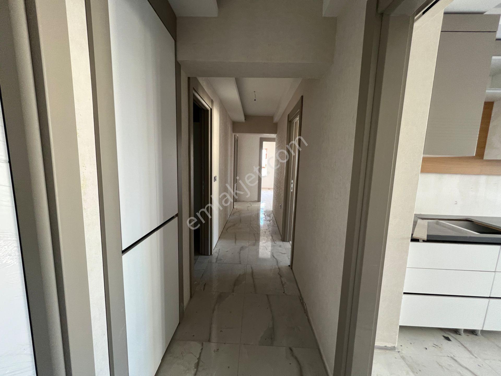 Sincan Törekent 6.arakat Sıfır Giyinme Odalı 4+1 Satılık Daire — fotoğraf 26