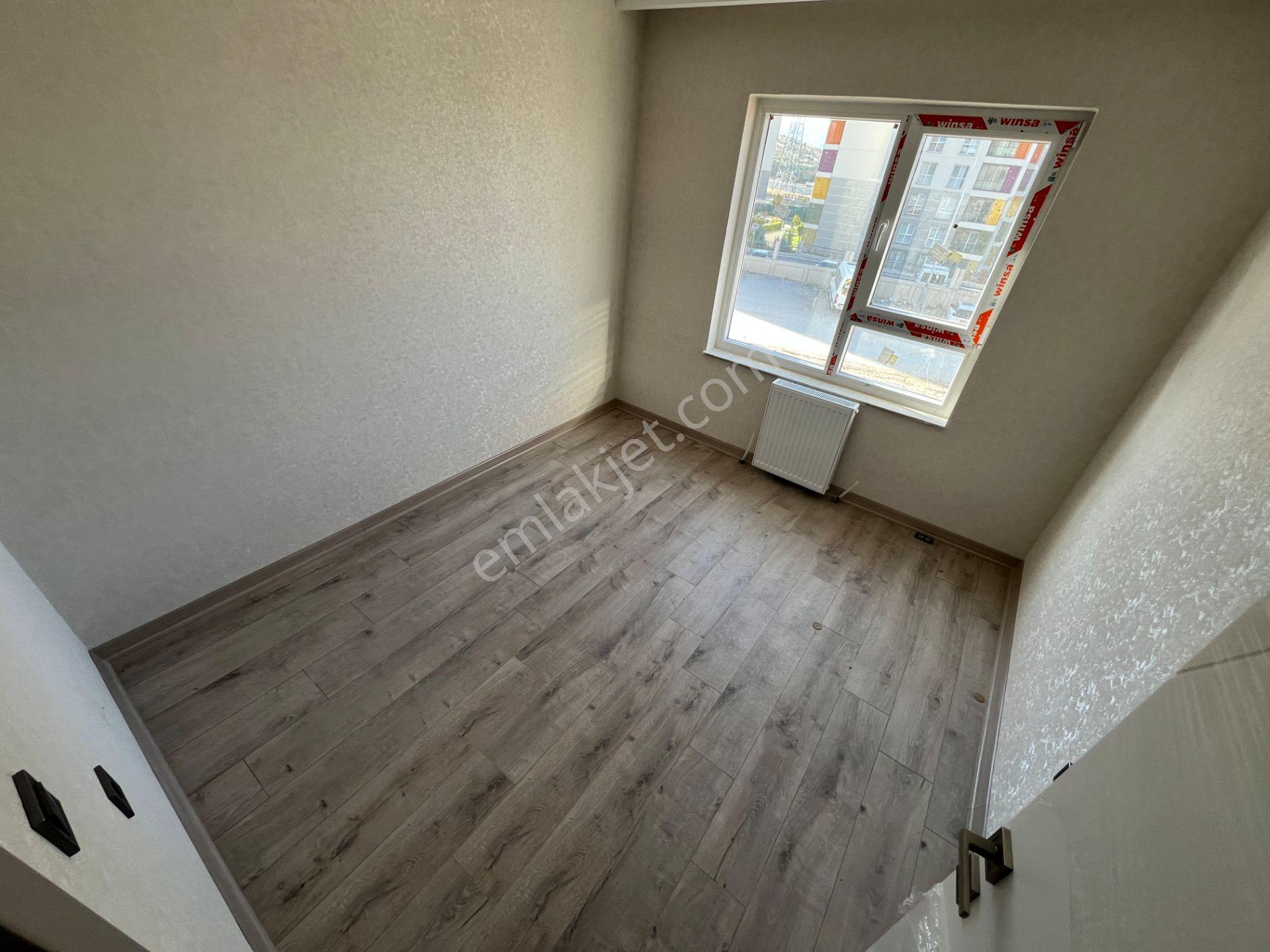 Sincan Törekent 6.arakat Sıfır Giyinme Odalı 4+1 Satılık Daire — fotoğraf 32