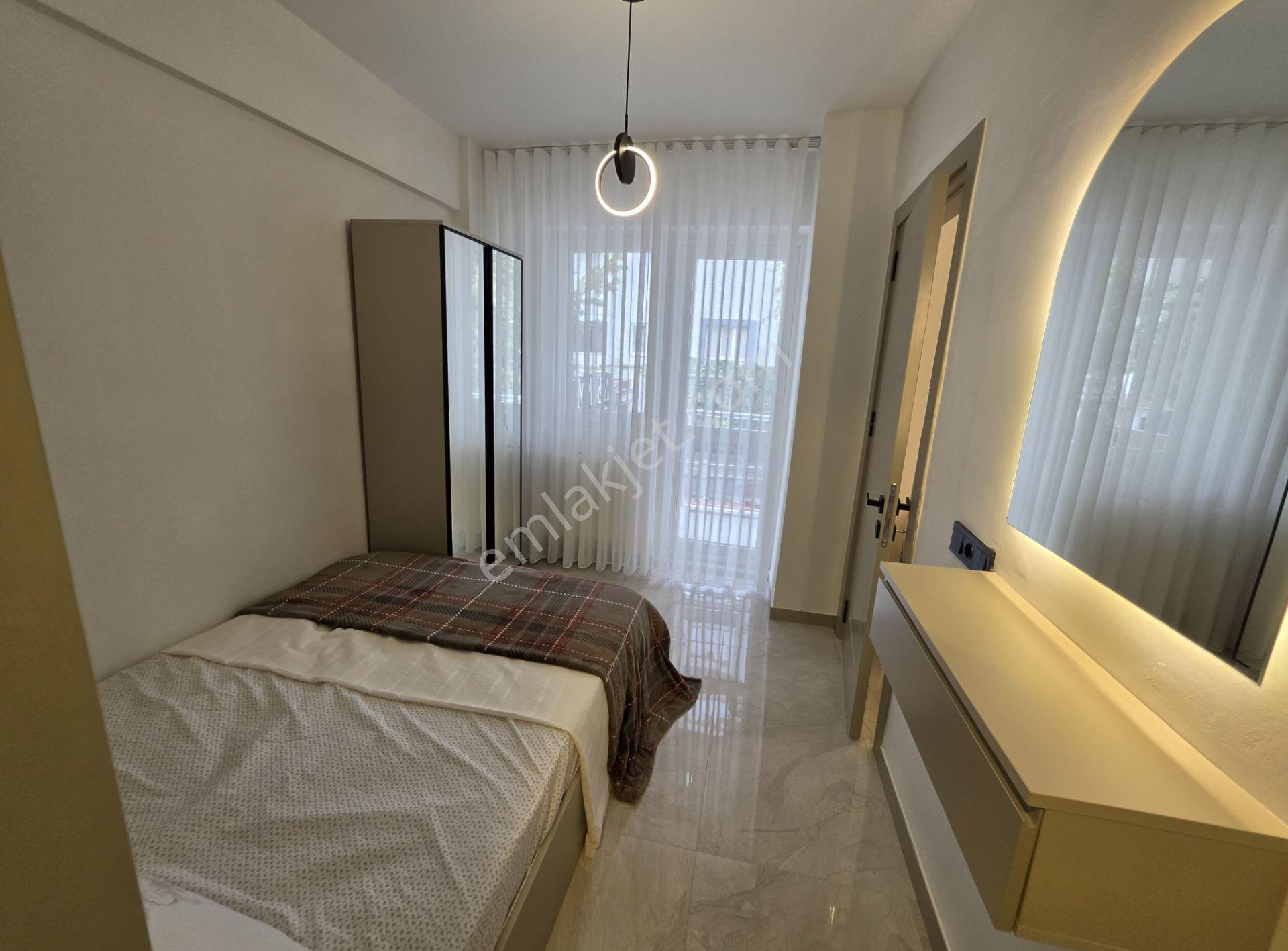 Cerrahi Hastanesi Dibi Full Kredili Satılık 1+1 Apartlar — fotoğraf 13