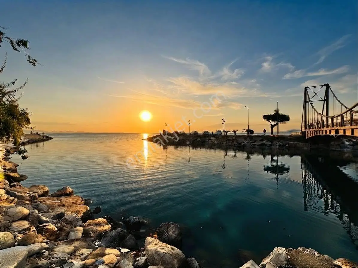 ꧁ay Emlaktan꧂akçay'da Full Kredili Denize Yakın Arakat Ön Cephe Satılık 2+1 Geniş Daire — fotoğraf 28