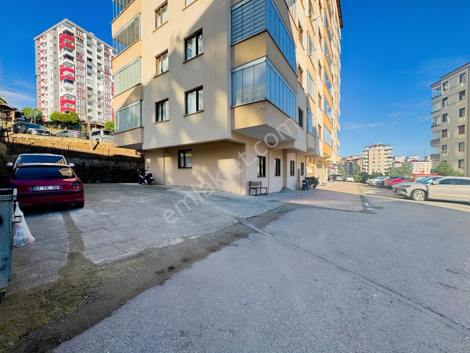 Redstone Şana Dan Çukurçayırda Merkezi Noktada Üç Cepheli 4+1 — fotoğraf 2