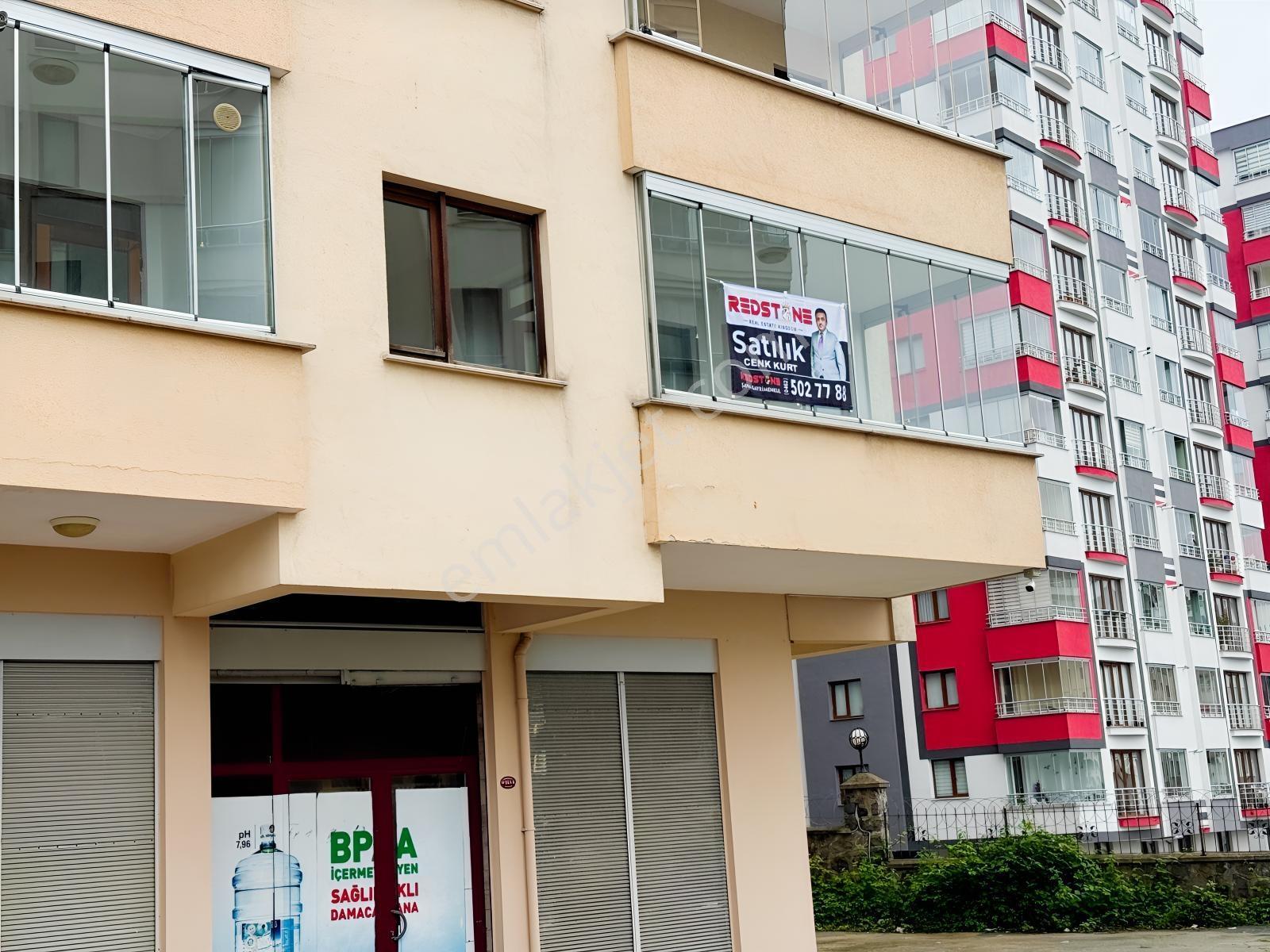 Redstone Şana Dan Çukurçayırda Merkezi Noktada Üç Cepheli 4+1 — fotoğraf 4