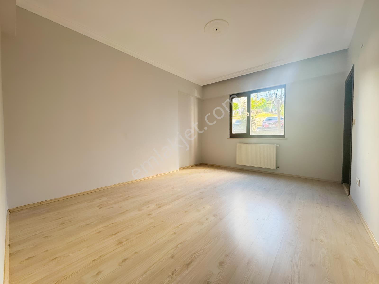 Redstone Şana Dan Çukurçayırda Merkezi Noktada Üç Cepheli 4+1 — fotoğraf 9