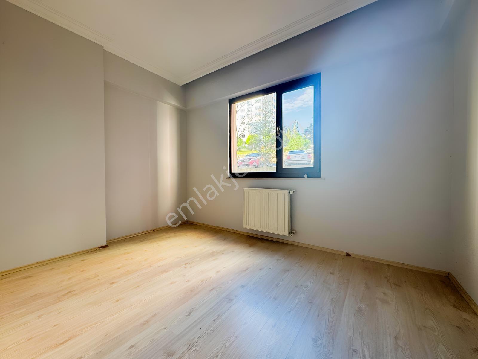 Redstone Şana Dan Çukurçayırda Merkezi Noktada Üç Cepheli 4+1 — fotoğraf 21