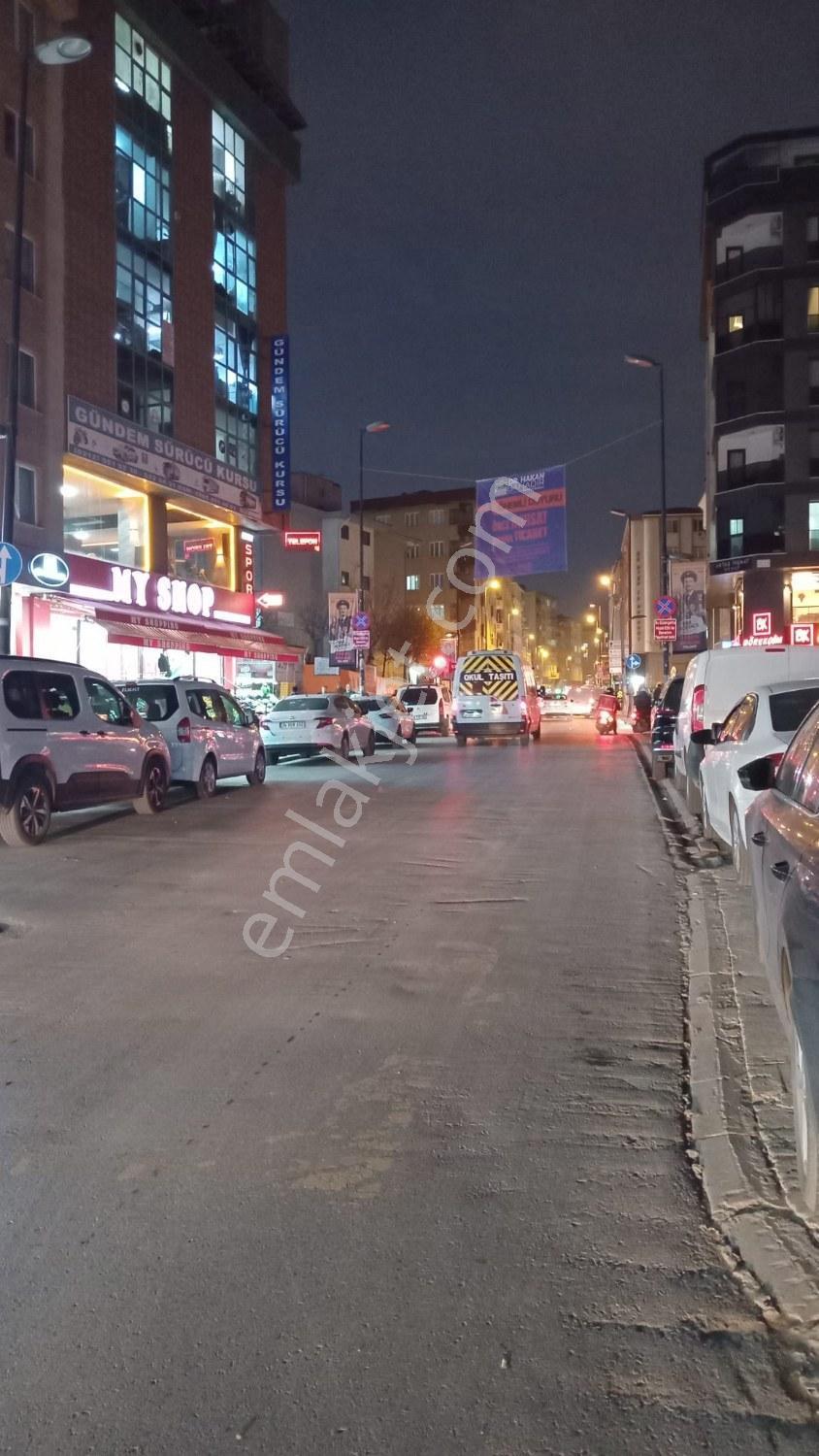 Bahçelıevler Yenıbosna Mahmutbey Cad. Üzerınde 90m2 Asansörlü — fotoğraf 15