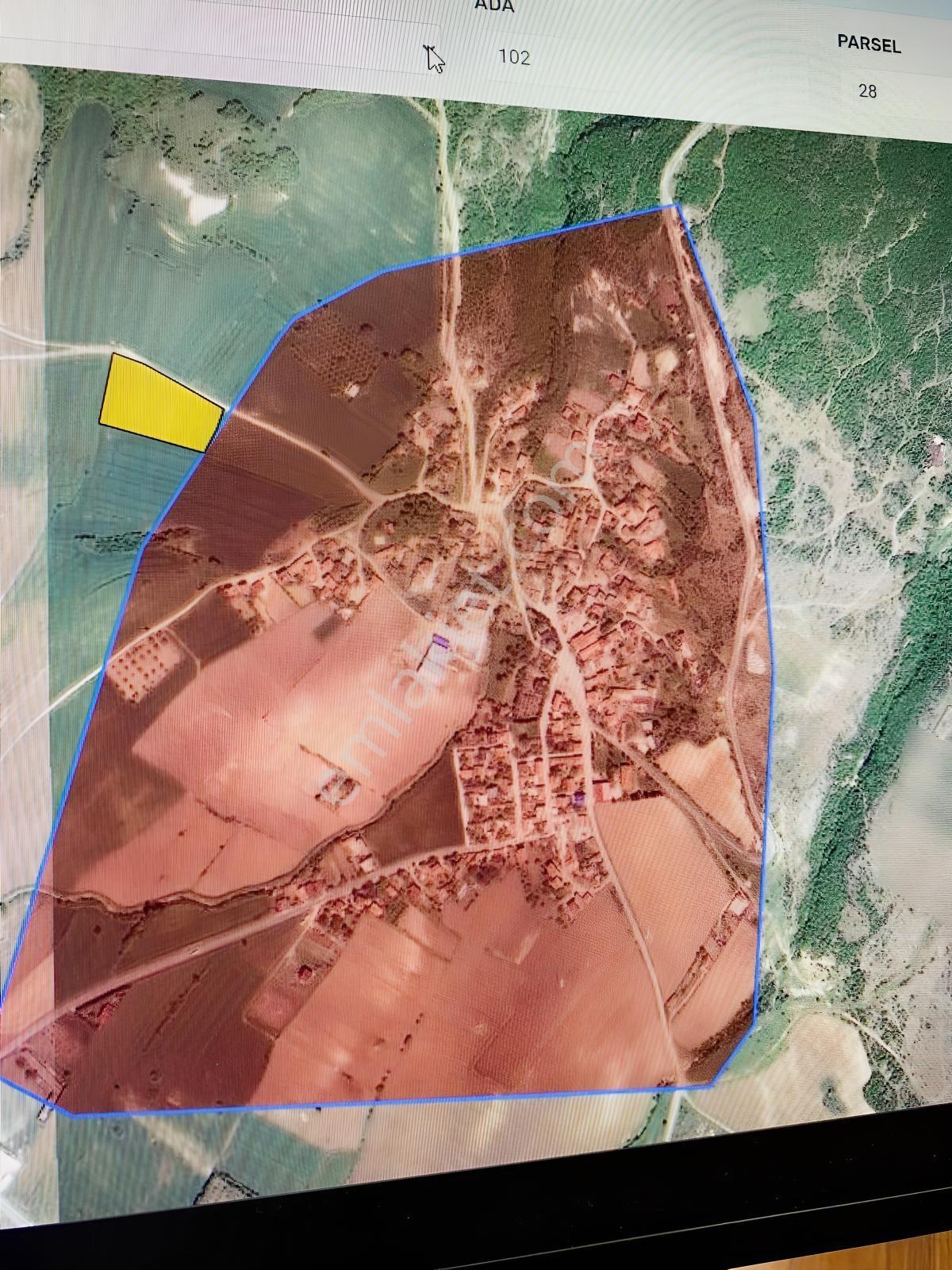 Okçular Köyünde İmar Sınırında 9.000 M2 Satılık Tek Tapu Tarla — fotoğraf 5