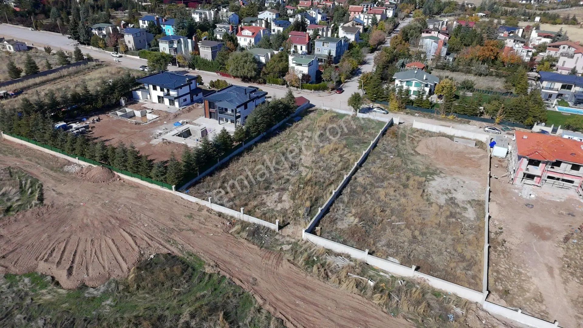 Cb Vizyon Gökhan Koral'dan Site İçerisinde İki Yola Cephe Arsa — fotoğraf 5