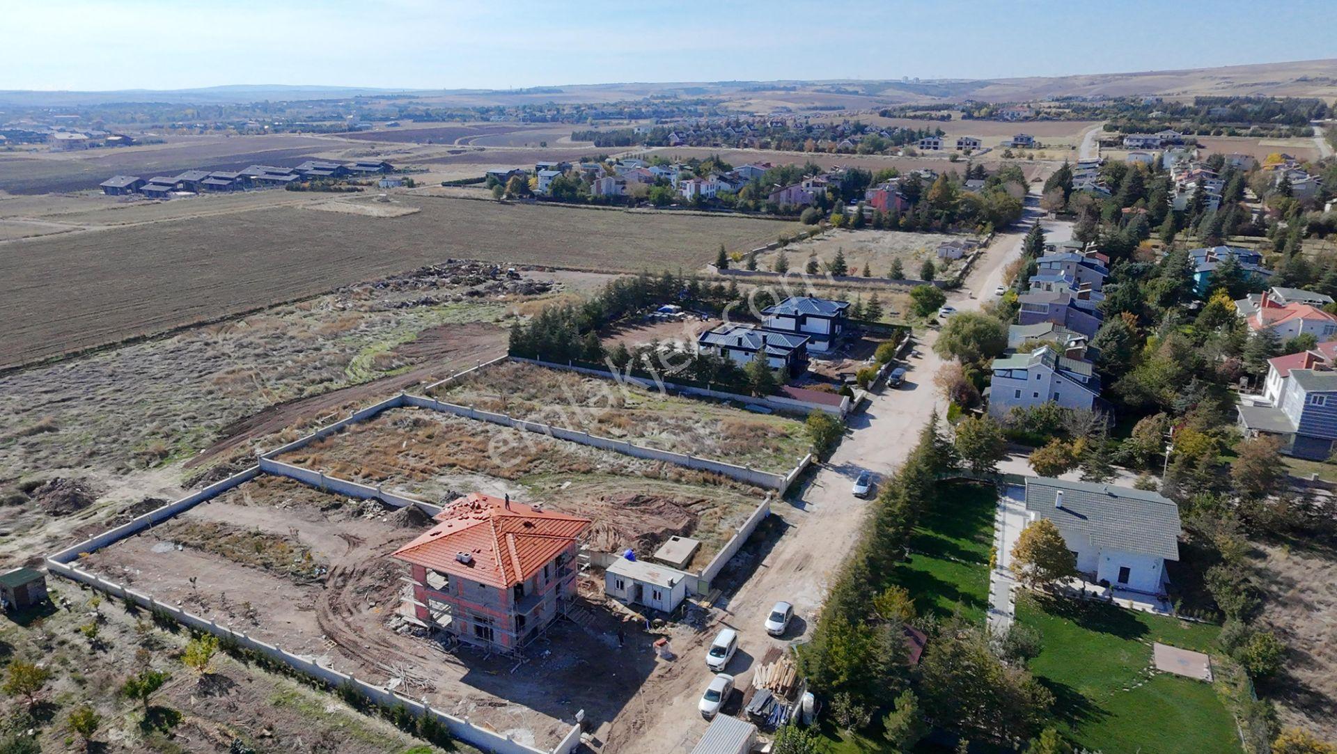 Cb Vizyon Gökhan Koral'dan Site İçerisinde İki Yola Cephe Arsa — fotoğraf 7
