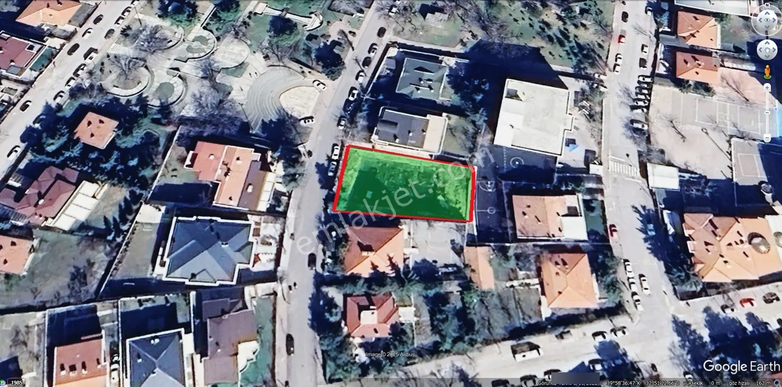 Karargahtepe'de 756 M2 - 1 Emsal İmarlı Villa Arsası — fotoğraf 3