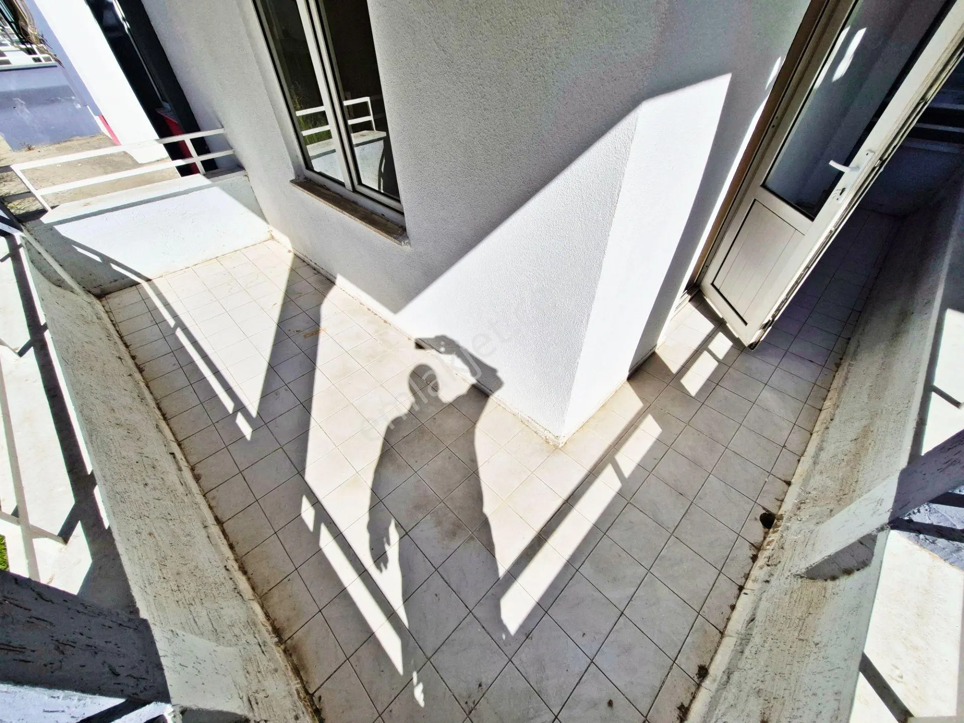 Aktiften Akçay'da Satılık Yüzme Havuzlu Ön Cephe Doğalgazlı 3+1 Daire — fotoğraf 28