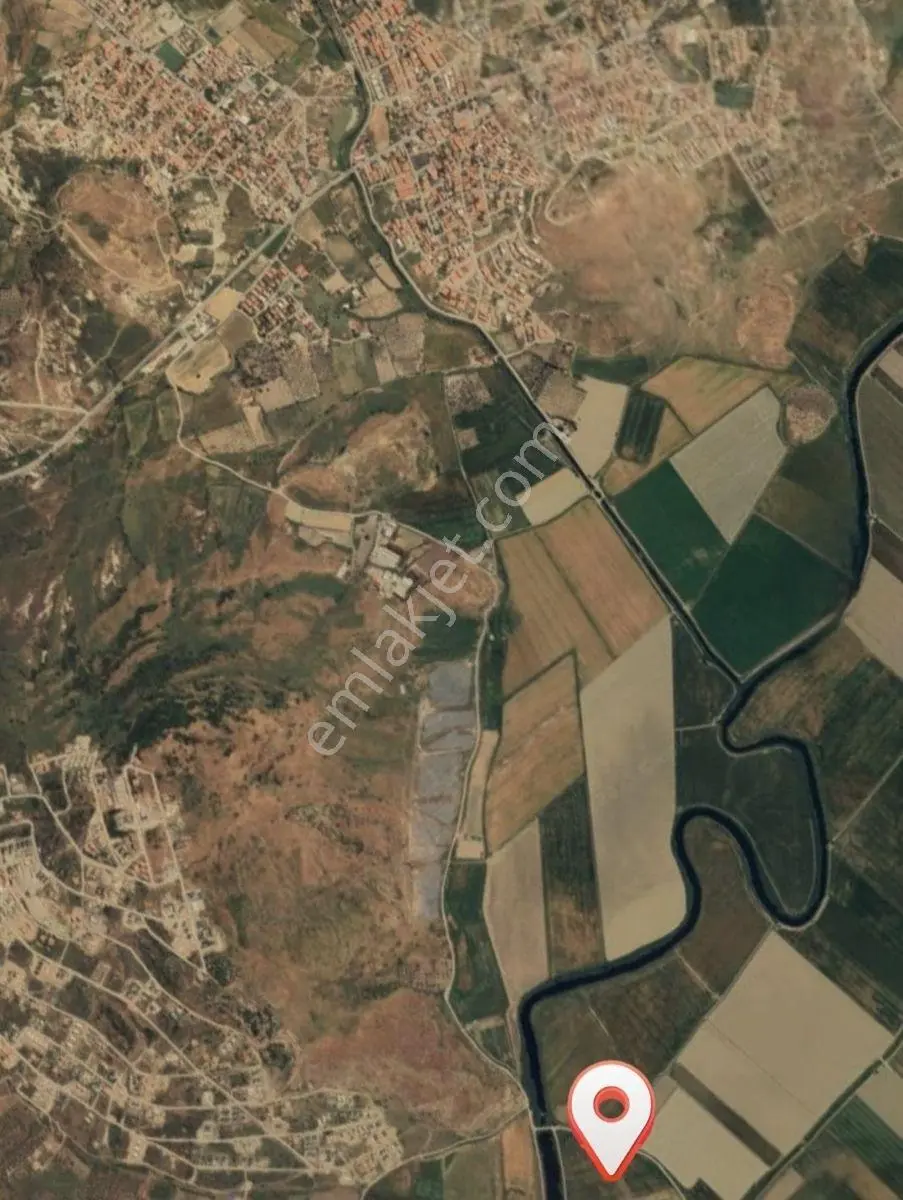 Foça Yenibağarası Yerleşim Yerine Yakın Satılık Tarla — fotoğraf 23