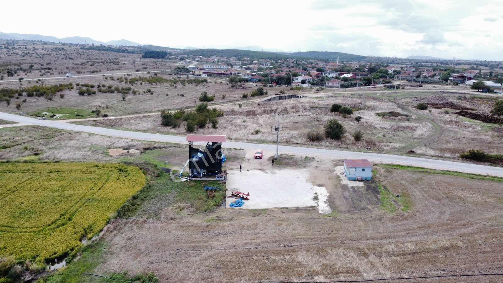 Gerlengeç Köyünde Yola Cepheli Satılık Tarla — fotoğraf 6