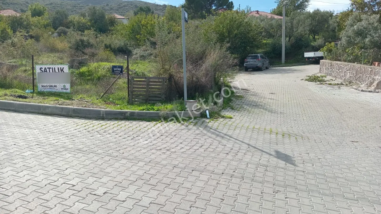 Aliağa Çıtak Köyünde Satılık Arsa — fotoğraf 3
