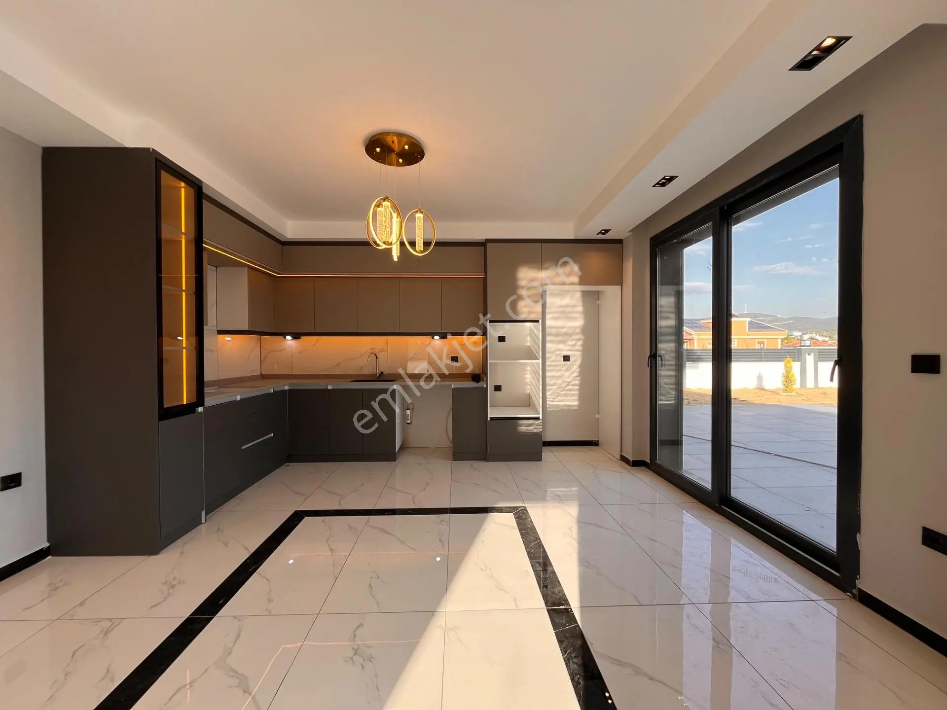 Yeşiltepenin En Uygun Villası — fotoğraf 5