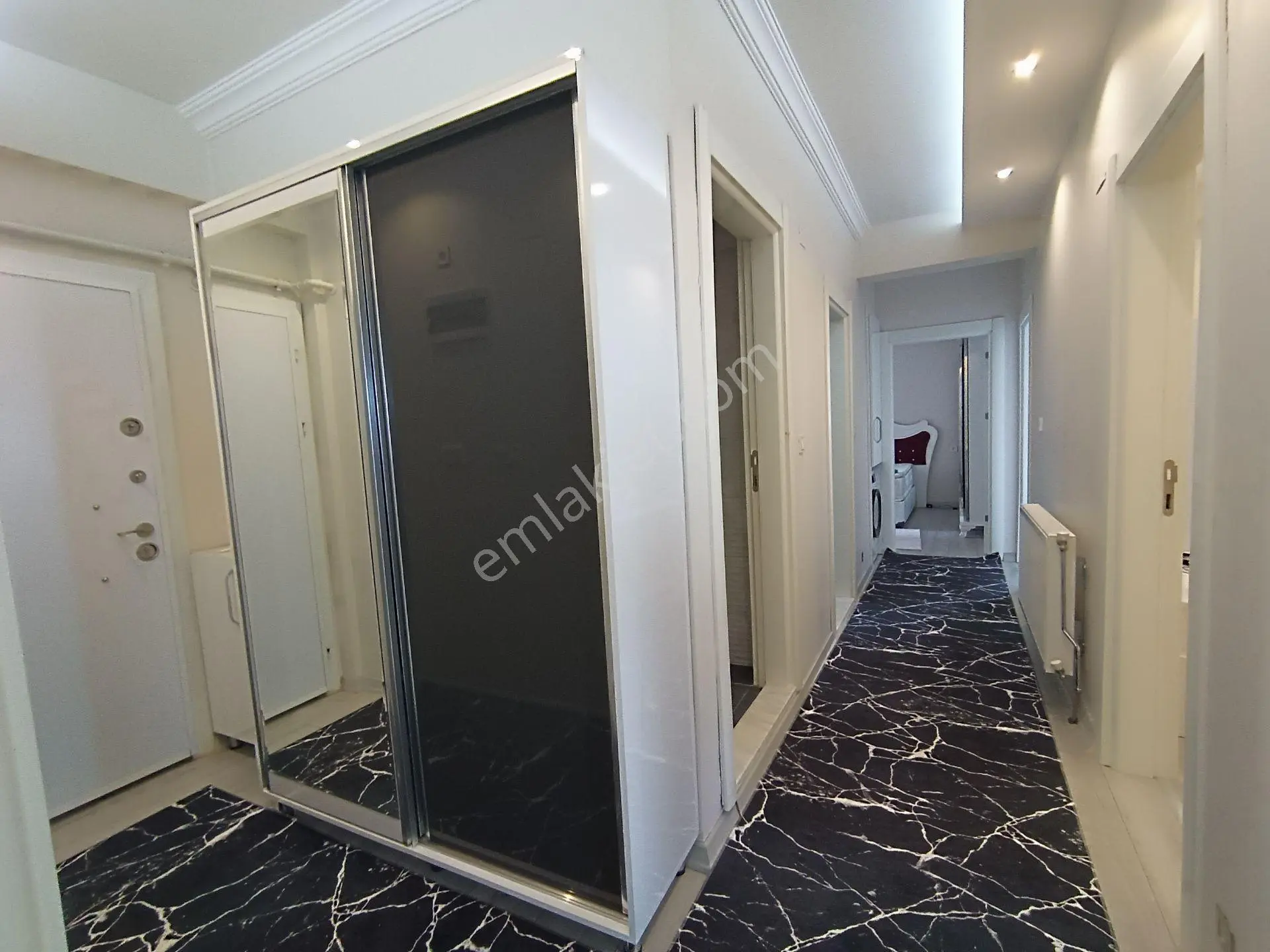 Nazilli Yeşil Mahalle'de Site İçerisinde 3+1 Satılık Daire — fotoğraf 2