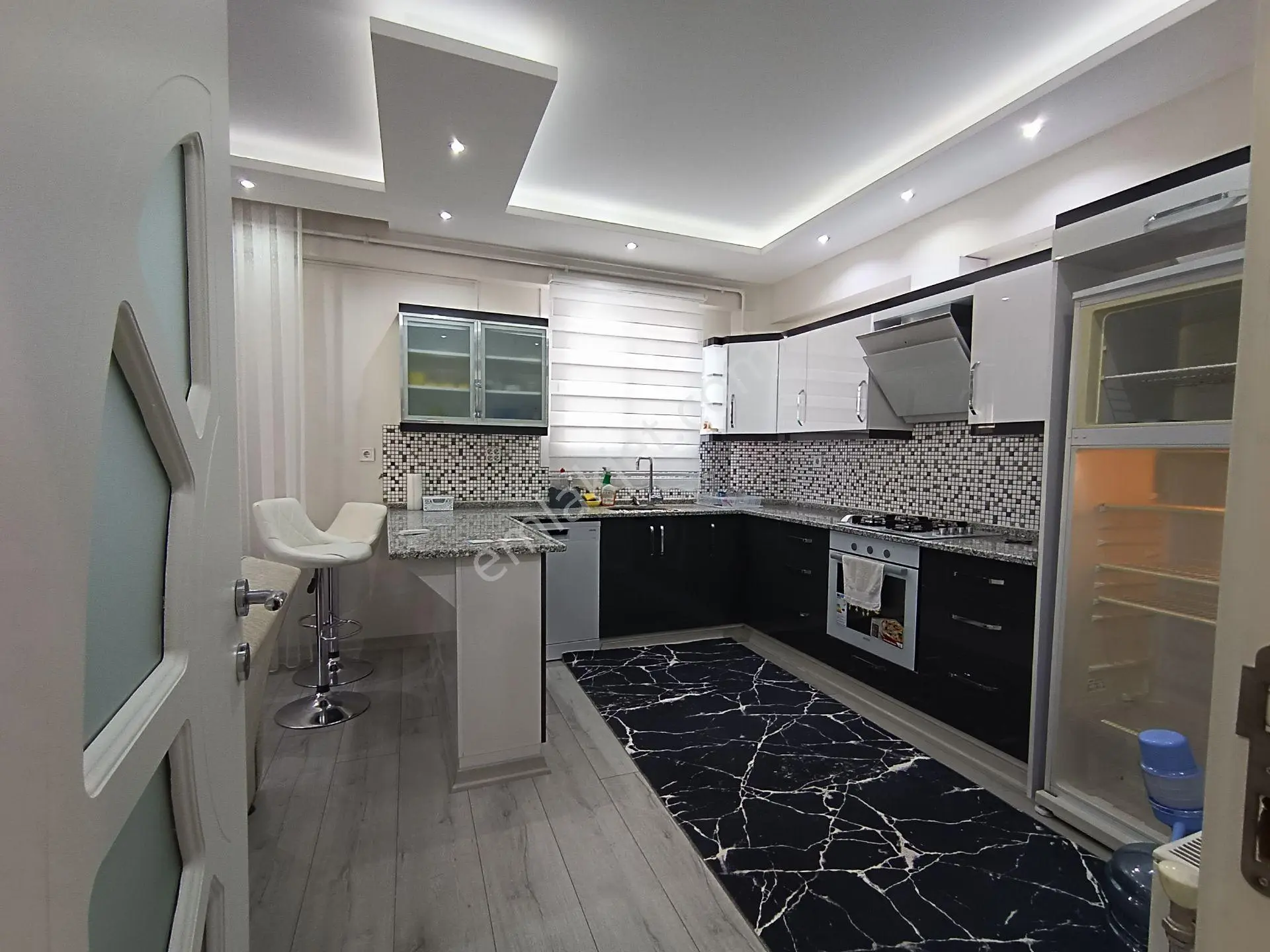 Nazilli Yeşil Mahalle'de Site İçerisinde 3+1 Satılık Daire — fotoğraf 4