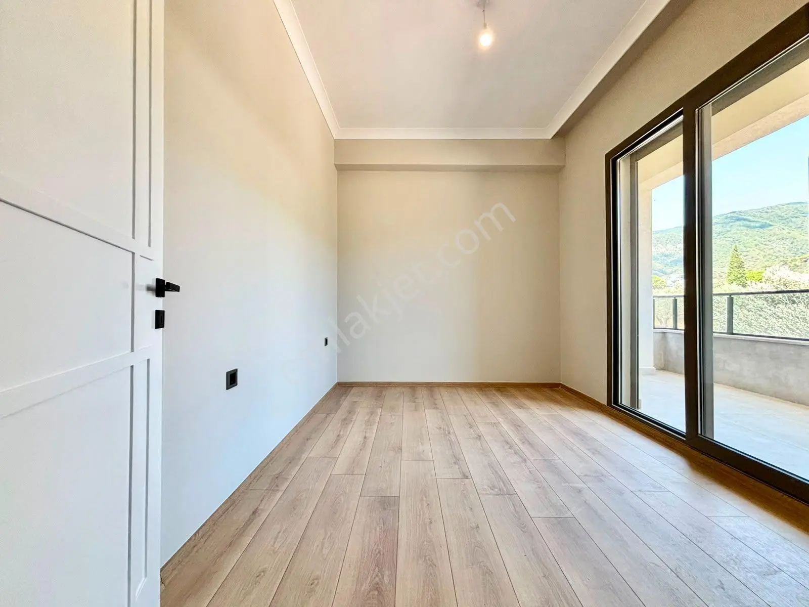 ꧁ay Emlaktan꧂gürede Kazdağlarının Eteklerinde Doğa İçerisinde Satılık 3+1 Lüks Villa — fotoğraf 21