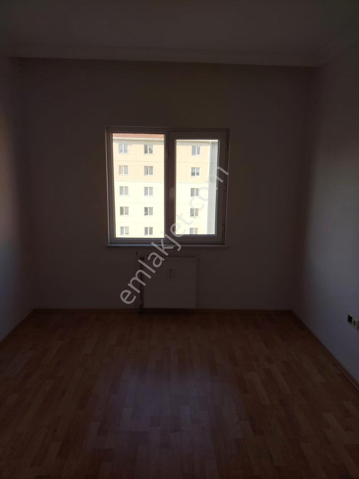 Prestige'den Akkent Toki / Ara Kat / Taşınmaya Hazır Boş Daire — fotoğraf 5