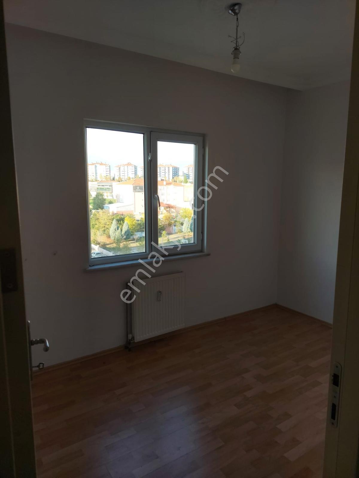Prestige'den Akkent Toki / Ara Kat / Taşınmaya Hazır Boş Daire — fotoğraf 6