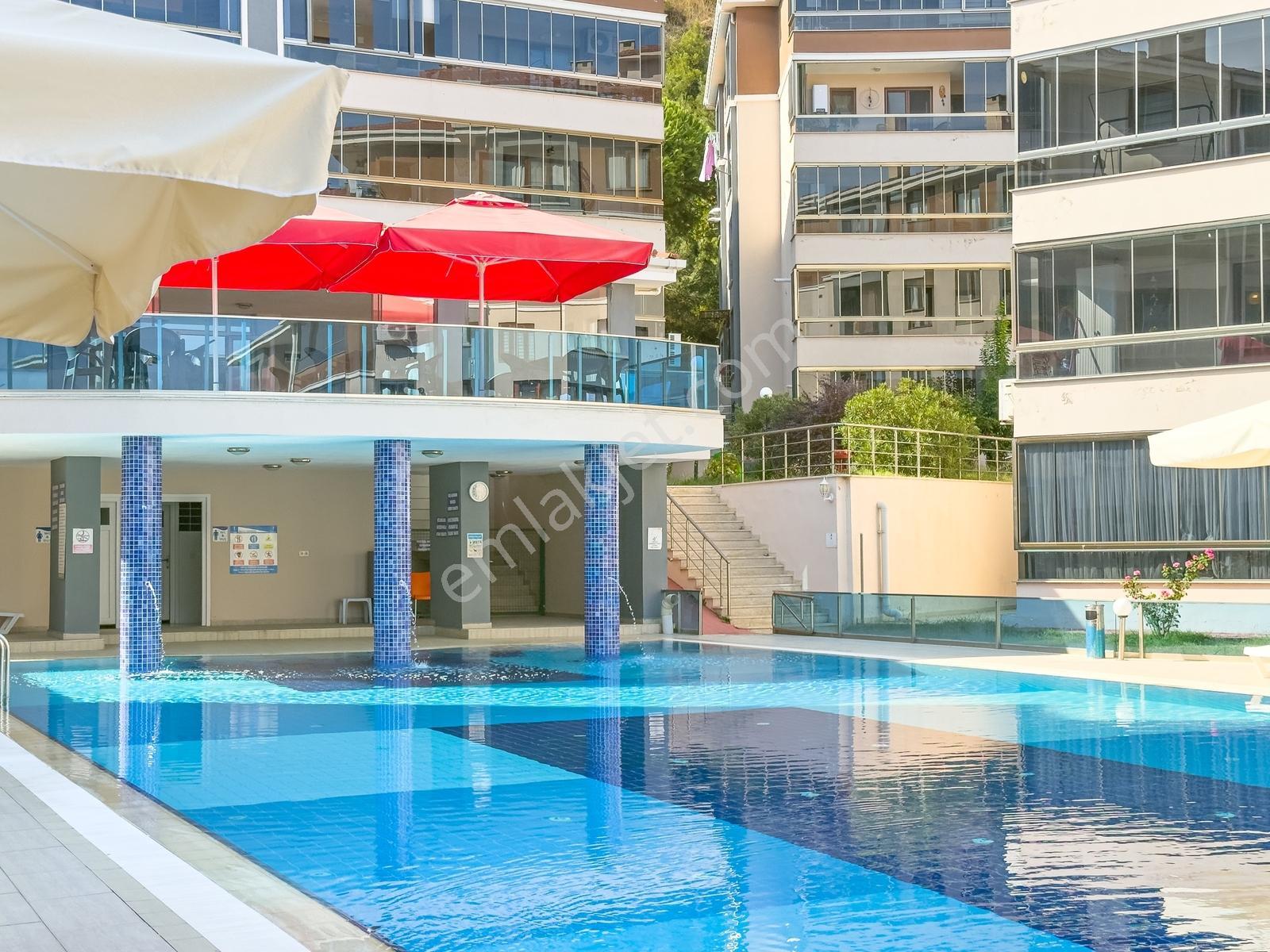 Kumbağ Doğapark Evlerinde Havuz Cephe Eşyalı Satılık 2+1 Daire — fotoğraf 5