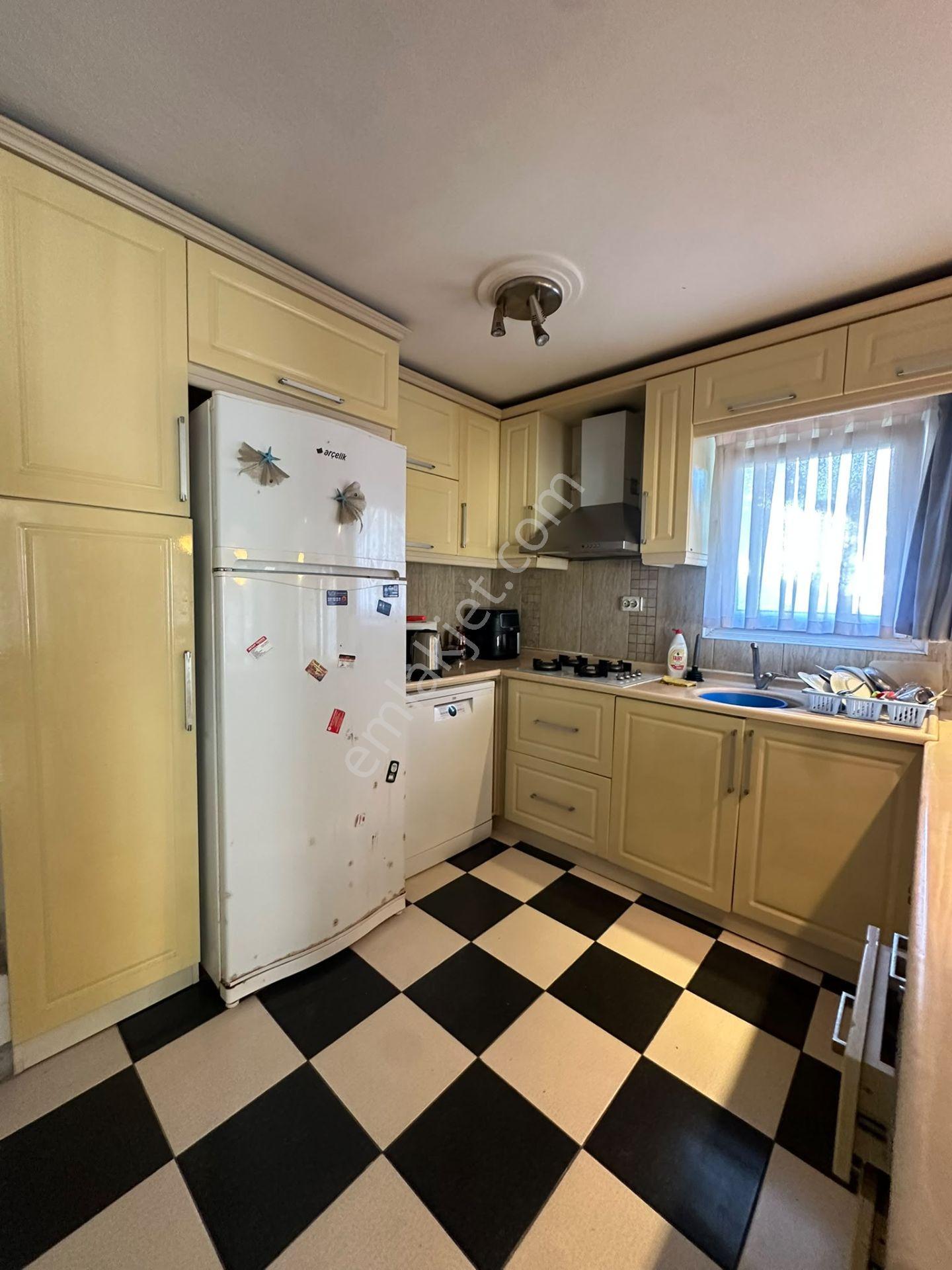 Kadınlar Denizi Mah De 4+2 Satılık Triplex Villa !! — fotoğraf 2