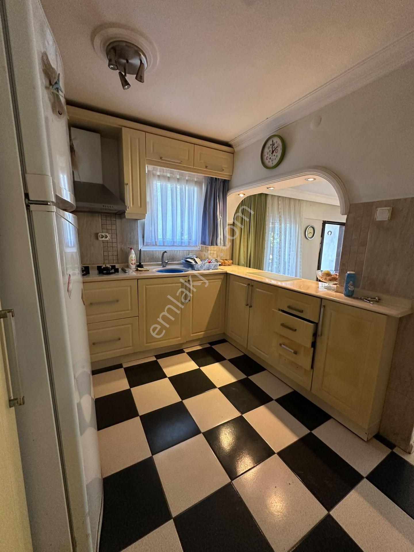 Kadınlar Denizi Mah De 4+2 Satılık Triplex Villa !! — fotoğraf 22
