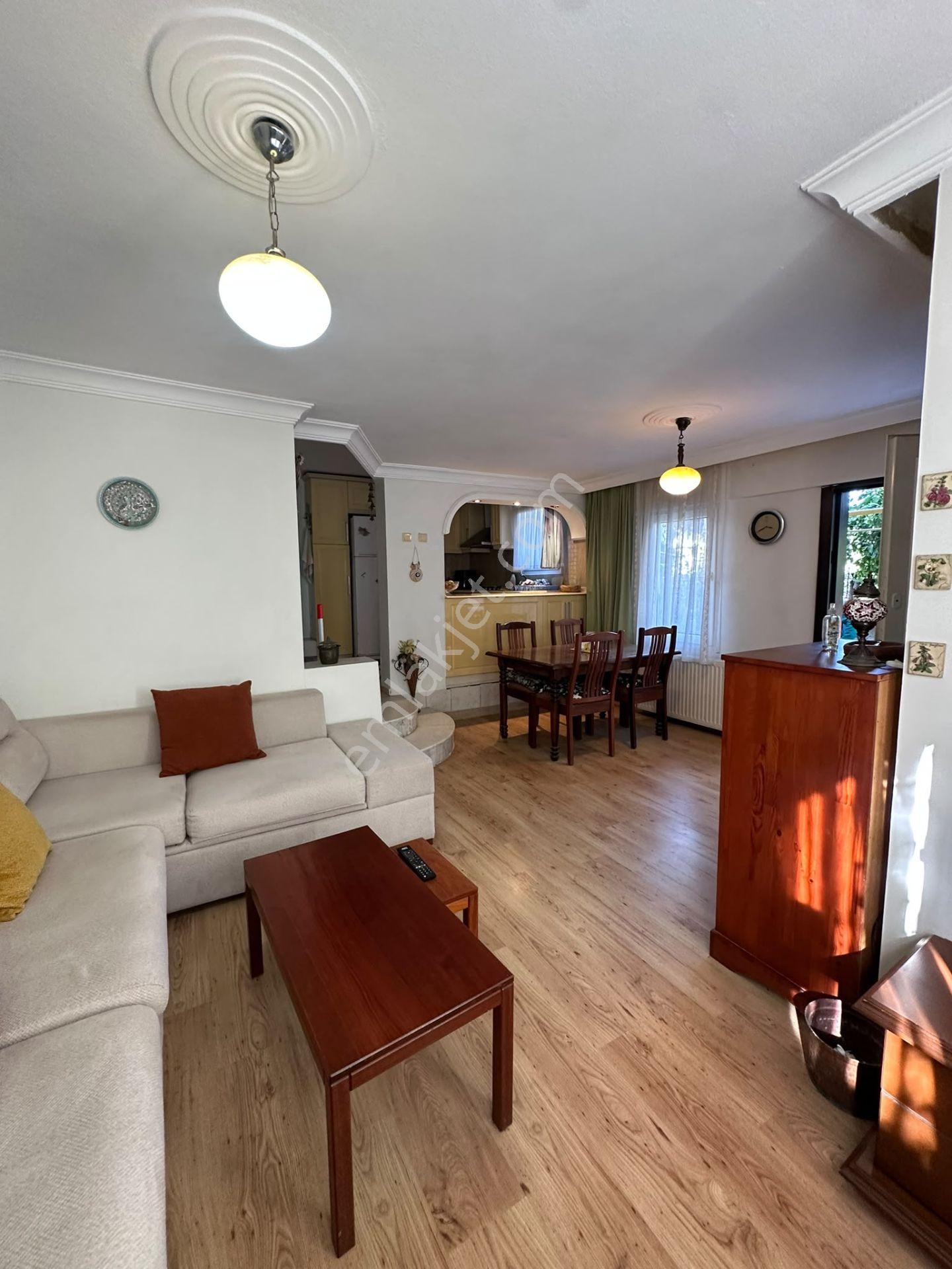 Kadınlar Denizi Mah De 4+2 Satılık Triplex Villa !! — fotoğraf 30