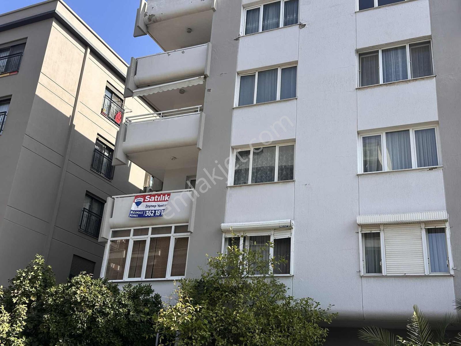 Bostanlı Dere Yakını Park Cepheli 3+1 Ara Kat Satılık Daire — fotoğraf 3