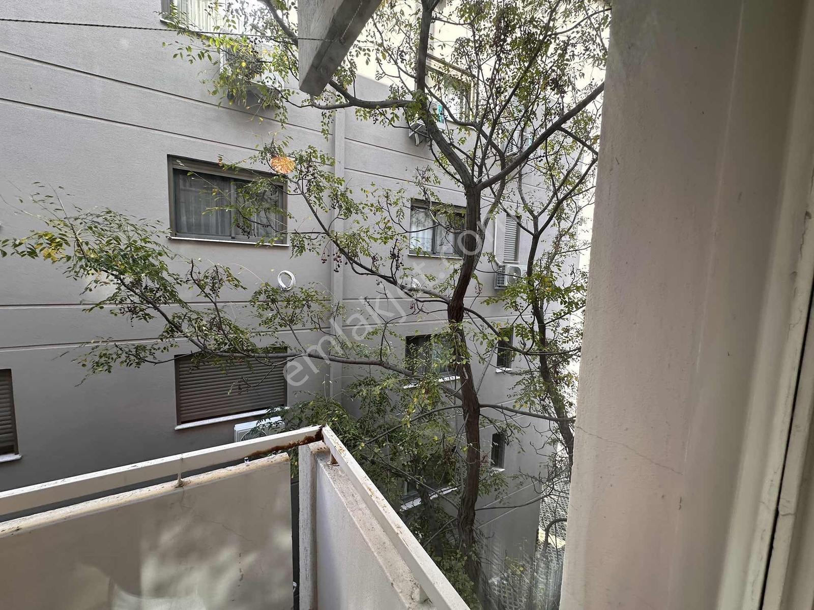 Bostanlı Dere Yakını Park Cepheli 3+1 Ara Kat Satılık Daire — fotoğraf 10