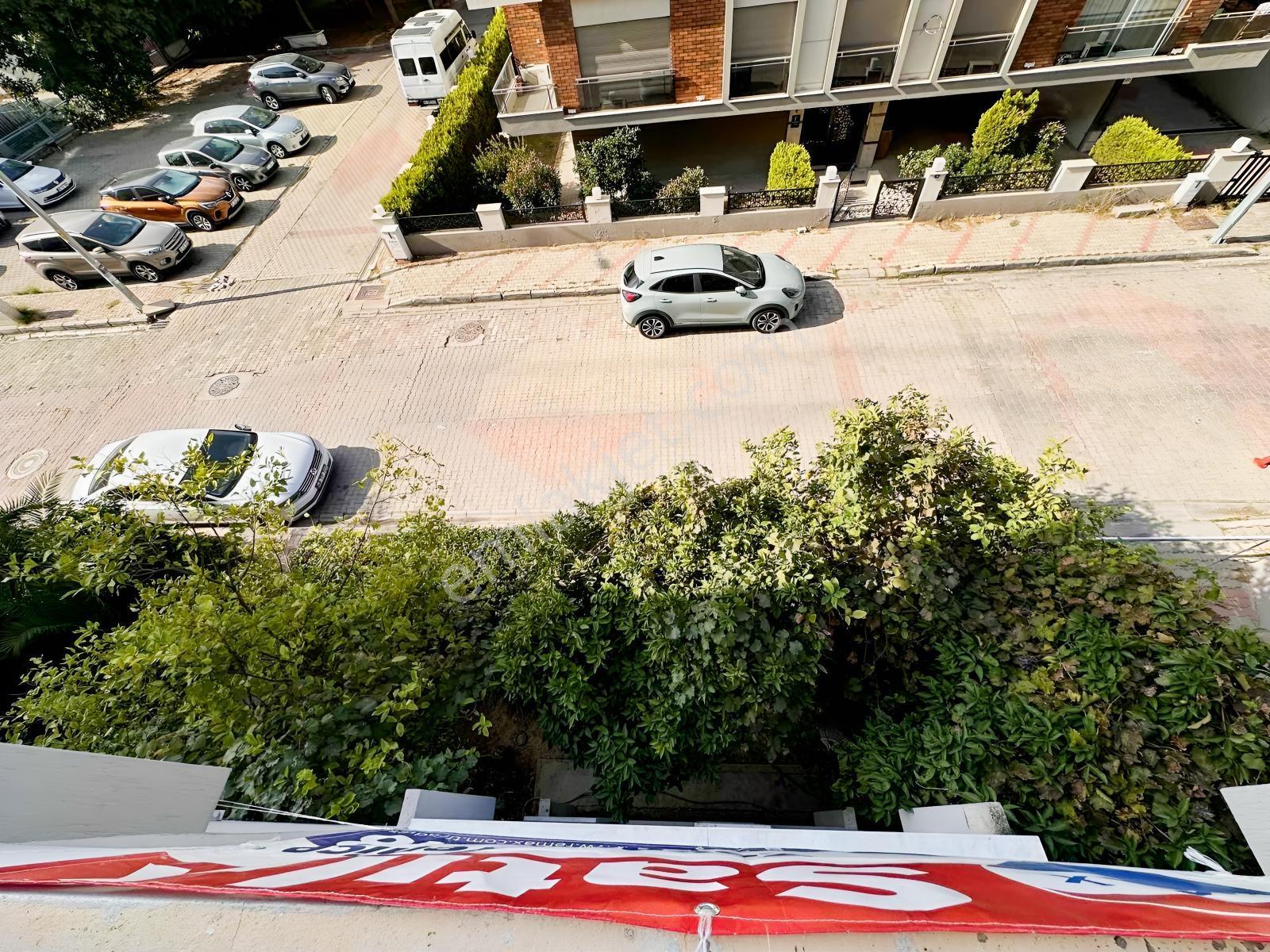 Bostanlı Dere Yakını Park Cepheli 3+1 Ara Kat Satılık Daire — fotoğraf 16