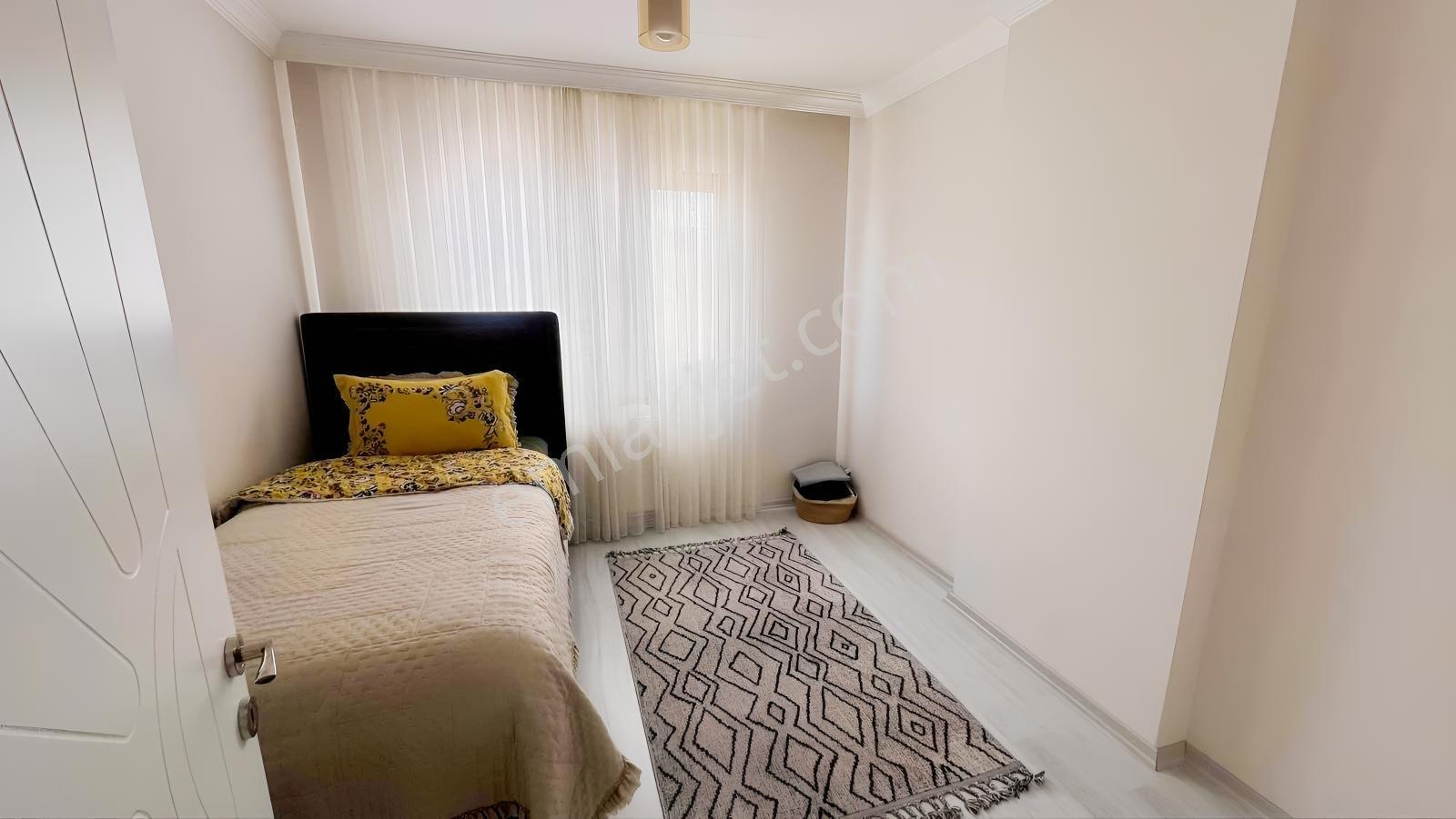 Kaşüstü / Yomra Satılık Deniz Manzaralı 3+1 Daire — fotoğraf 14