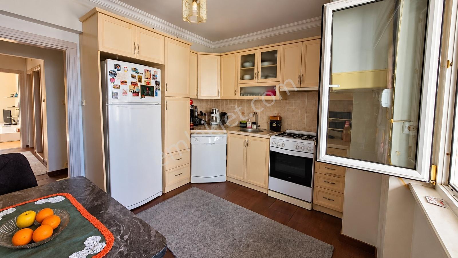 Baruthane Ihlamur Kafe Arkası Mavişehir Sitesi Kısmı Eşyalı 3+1! — fotoğraf 12