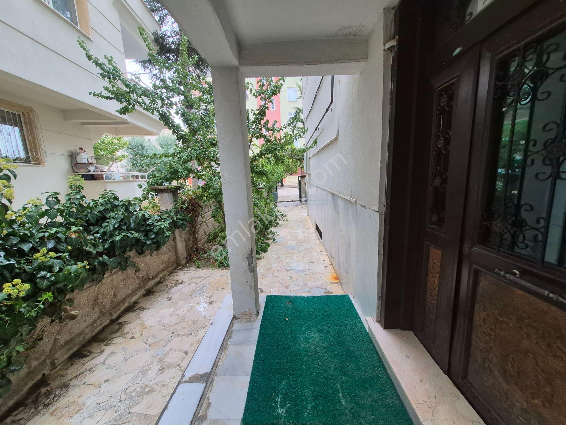 Emin Emlak Satıyor.. Valide Sultanda Girişleri Ayrı Satılık Dubleks Daire — fotoğraf 21