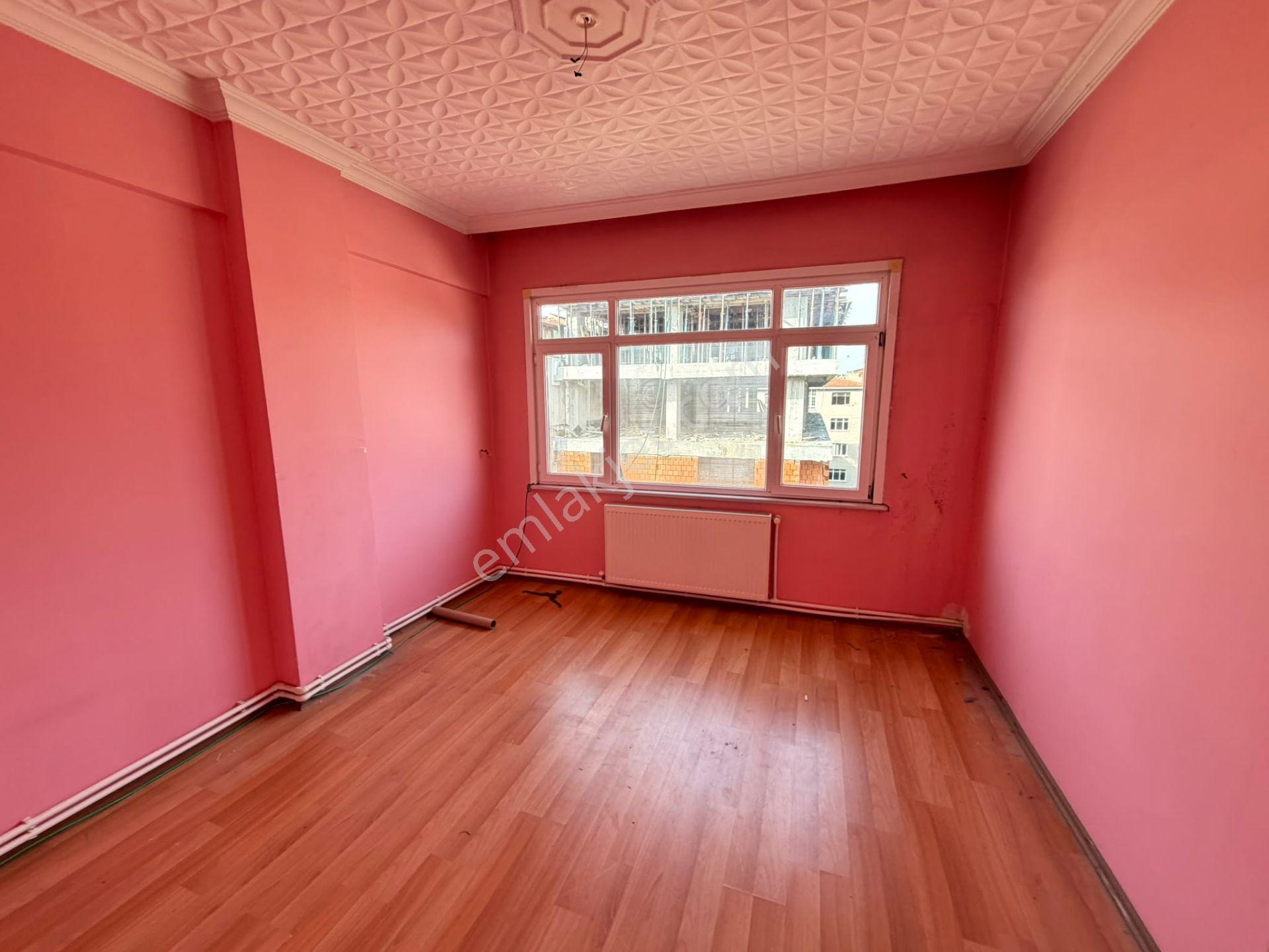 Başokur'dan Siyavuşpaşa Ulubatlı Hasan Cad. Yakın 3+1 Kentsele Girmiş Daire — fotoğraf 14