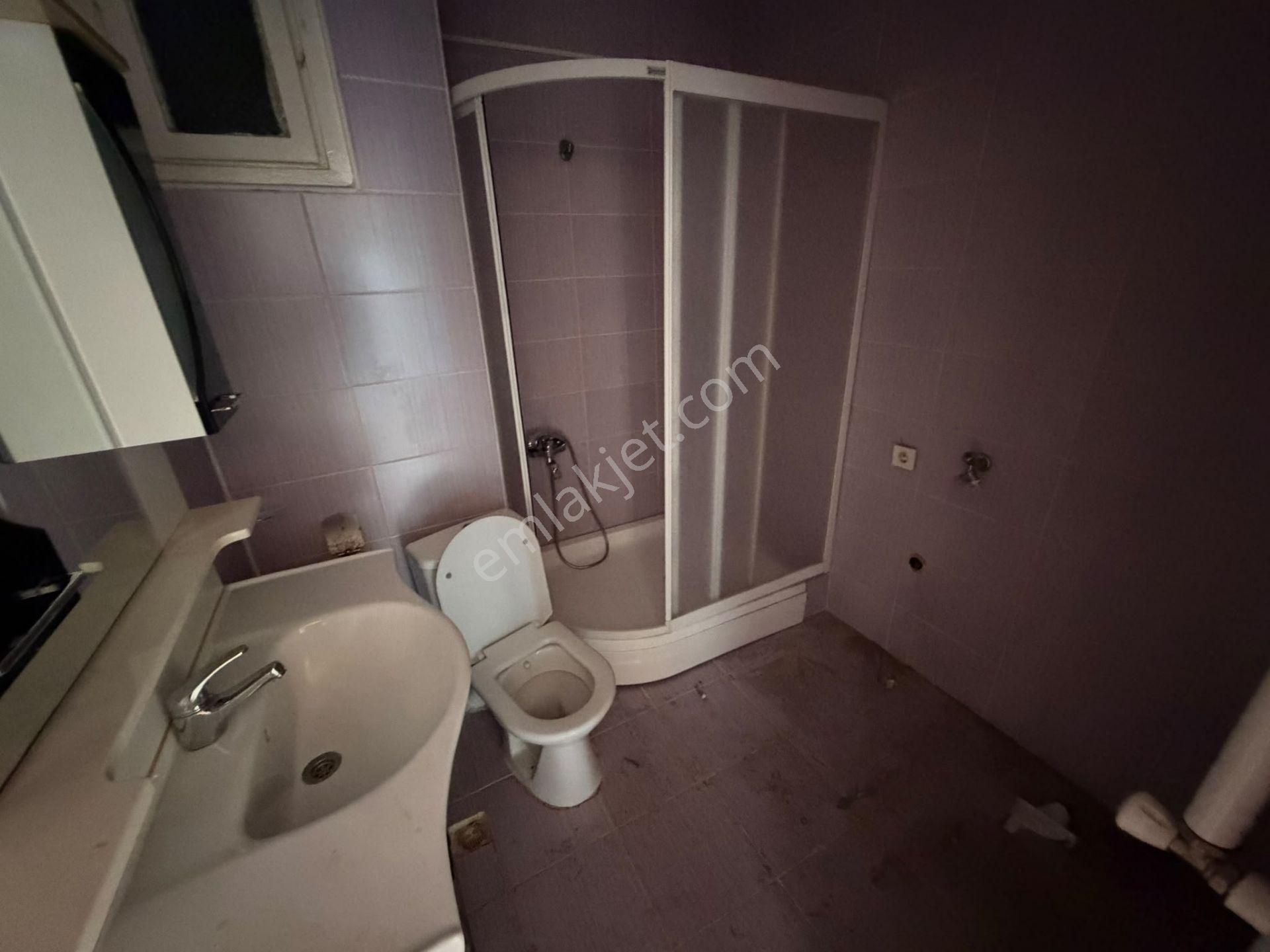 Başokur'dan Siyavuşpaşa Ulubatlı Hasan Cad. Yakın 3+1 Kentsele Girmiş Daire — fotoğraf 17