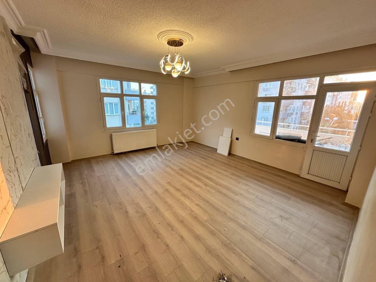 Seyhan Nezip Fazıl Blv Üzeri 3+1 Full Yapılı Yeşilyurt Mh Satılık Daire — fotoğraf 9