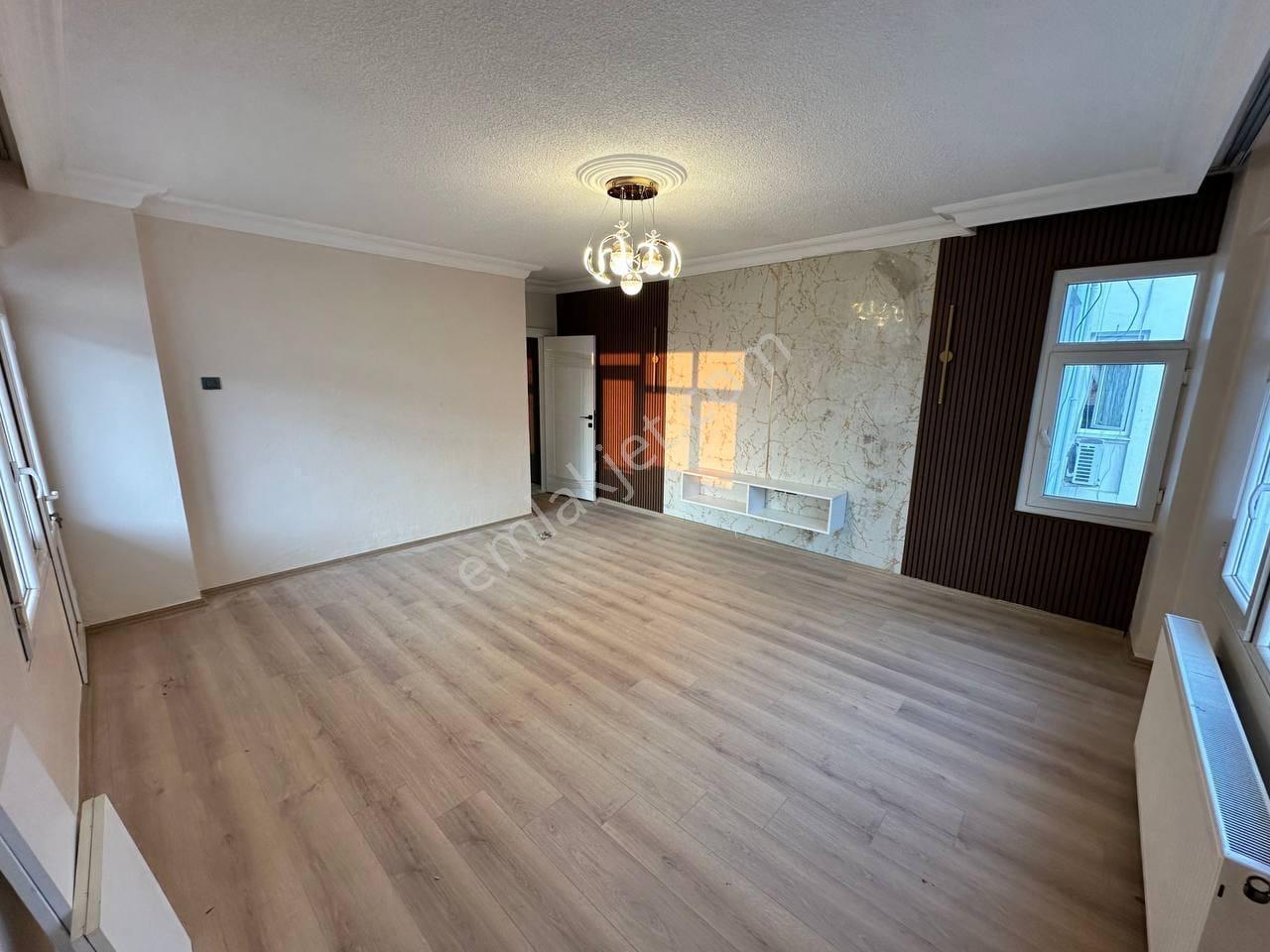 Seyhan Nezip Fazıl Blv Üzeri 3+1 Full Yapılı Yeşilyurt Mh Satılık Daire — fotoğraf 11