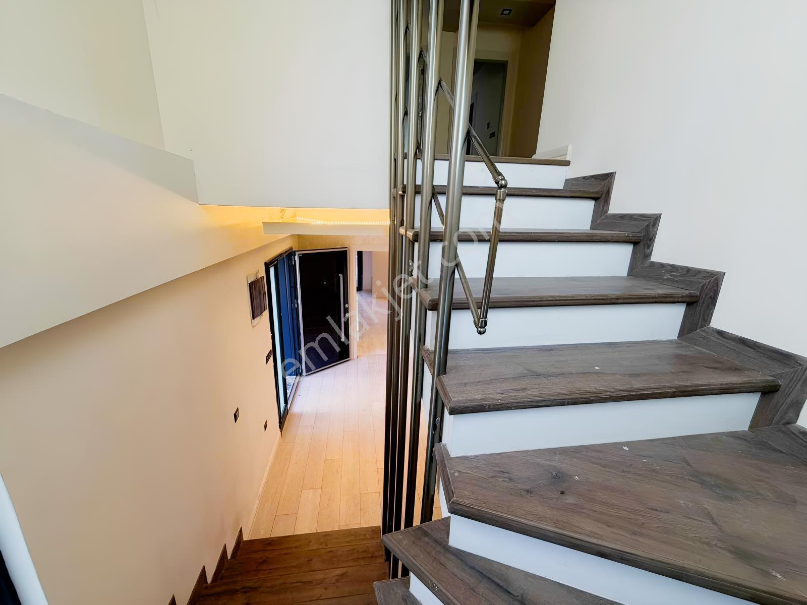 Özlüce 19 Mayıs'ta Özel Havuzlu, Bahçeli, Müstakil 4,5+1 Villa — fotoğraf 15