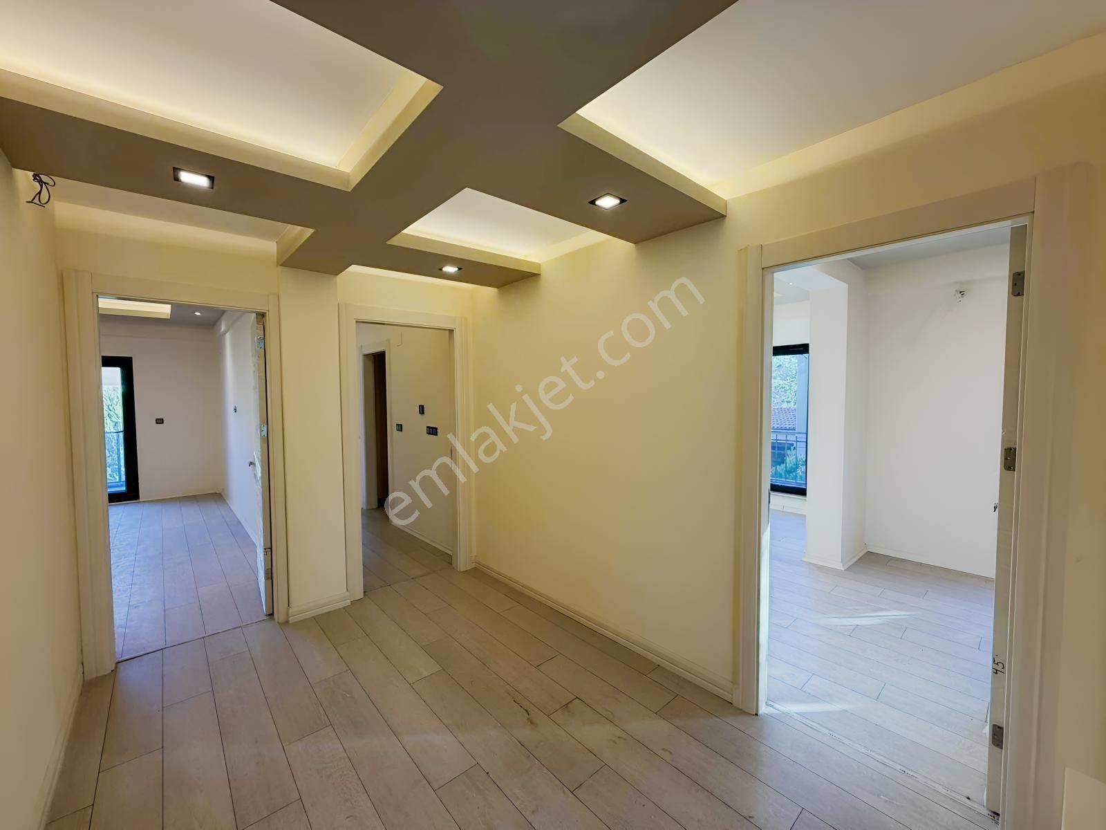 Özlüce 19 Mayıs'ta Özel Havuzlu, Bahçeli, Müstakil 4,5+1 Villa — fotoğraf 16
