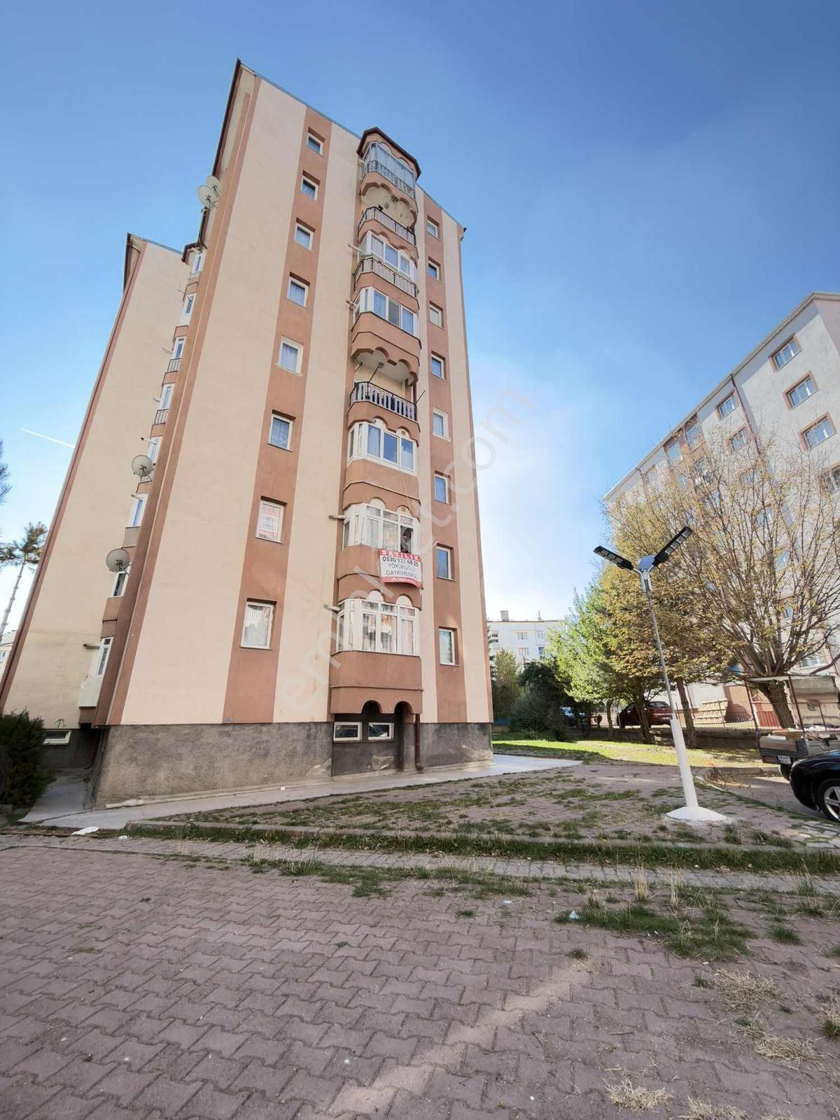 Sivas Şeyhşamil Baytem Konutlarında Satılık 3+1 Ara Kat Daire — fotoğraf 2