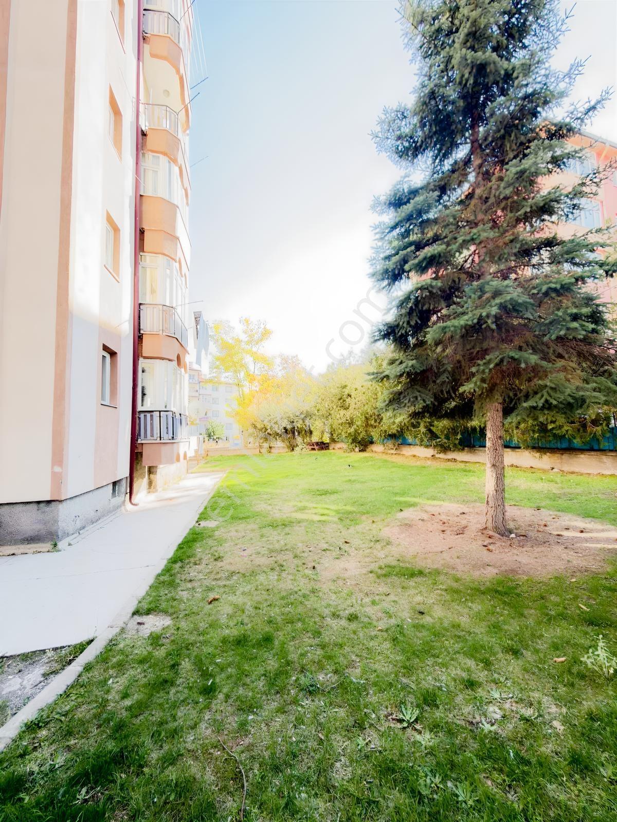 Sivas Şeyhşamil Baytem Konutlarında Satılık 3+1 Ara Kat Daire — fotoğraf 7