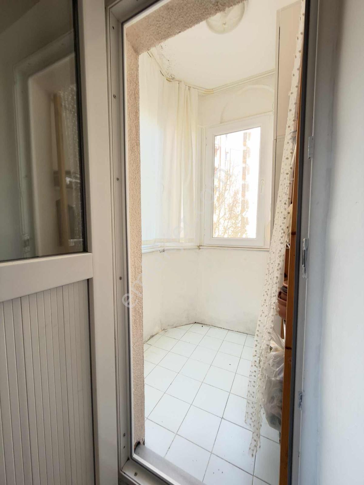 Sivas Şeyhşamil Baytem Konutlarında Satılık 3+1 Ara Kat Daire — fotoğraf 13
