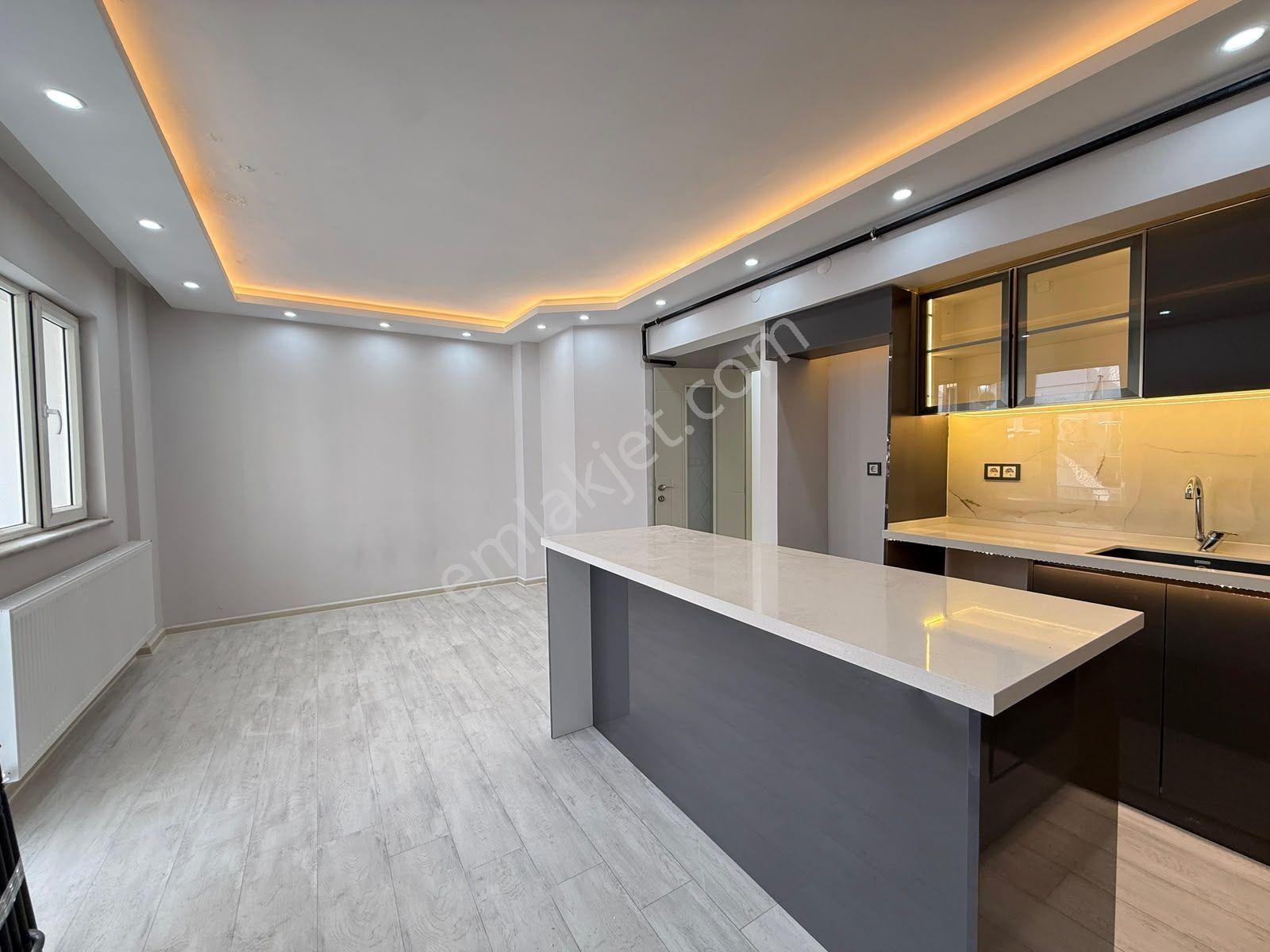 Kuyualan Mahallesinde 3+1 Full Lüks Satılık Daire — fotoğraf 7