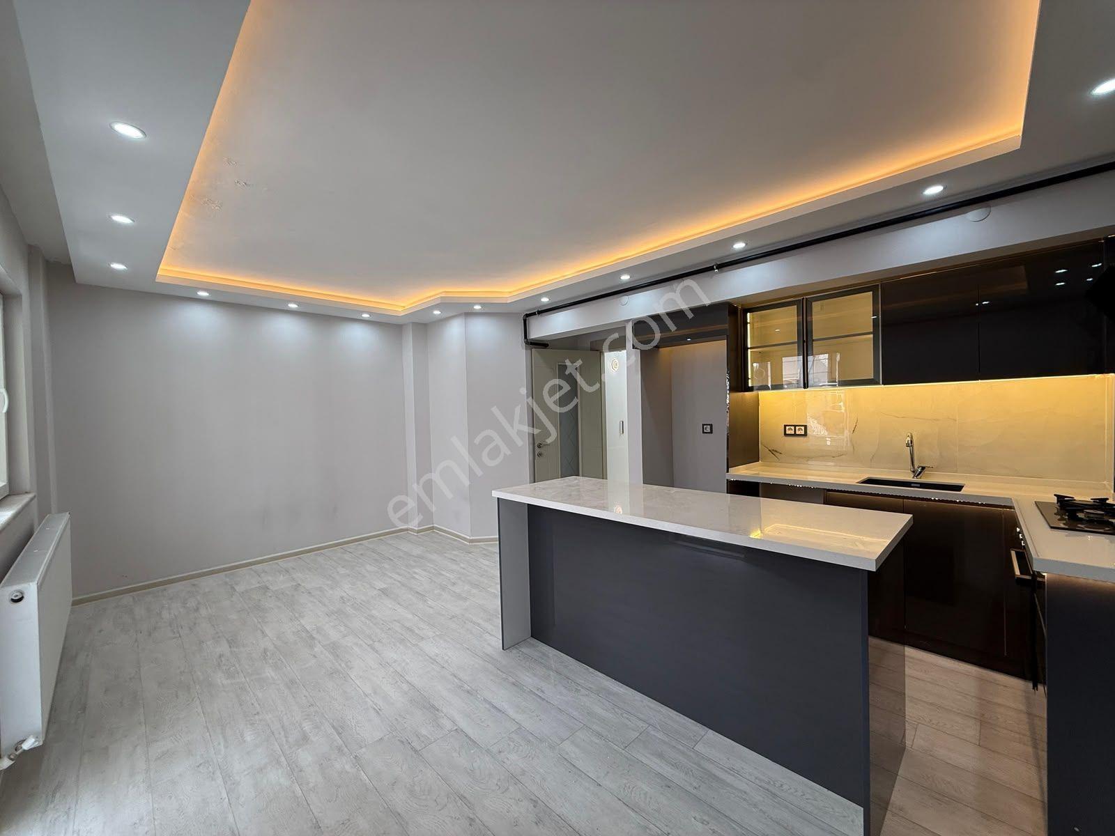 Kuyualan Mahallesinde 3+1 Full Lüks Satılık Daire — fotoğraf 15