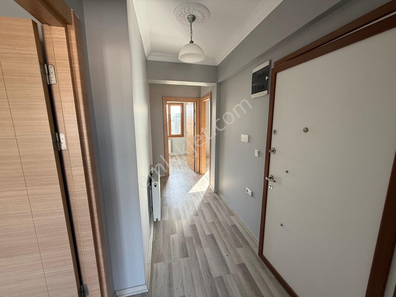 Buca'da Üniverste Karşısı Satılık 3+1 Daire — fotoğraf 12
