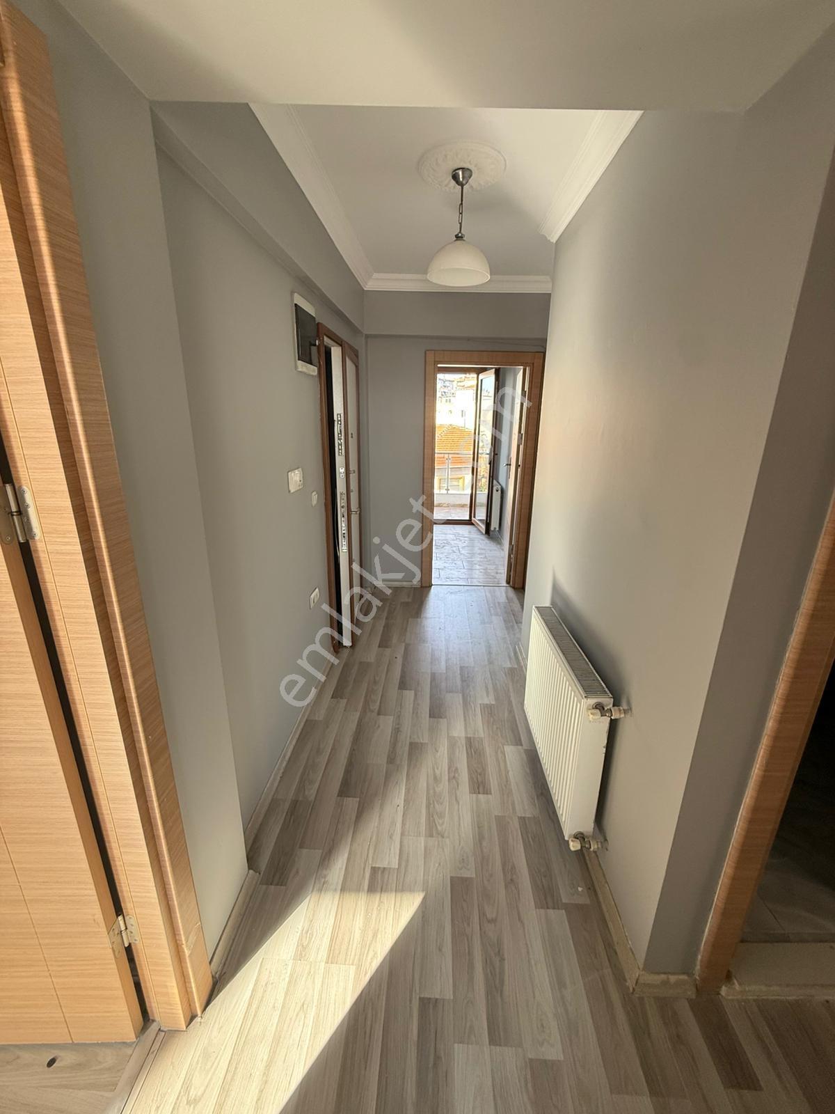 Buca'da Üniverste Karşısı Satılık 3+1 Daire — fotoğraf 15